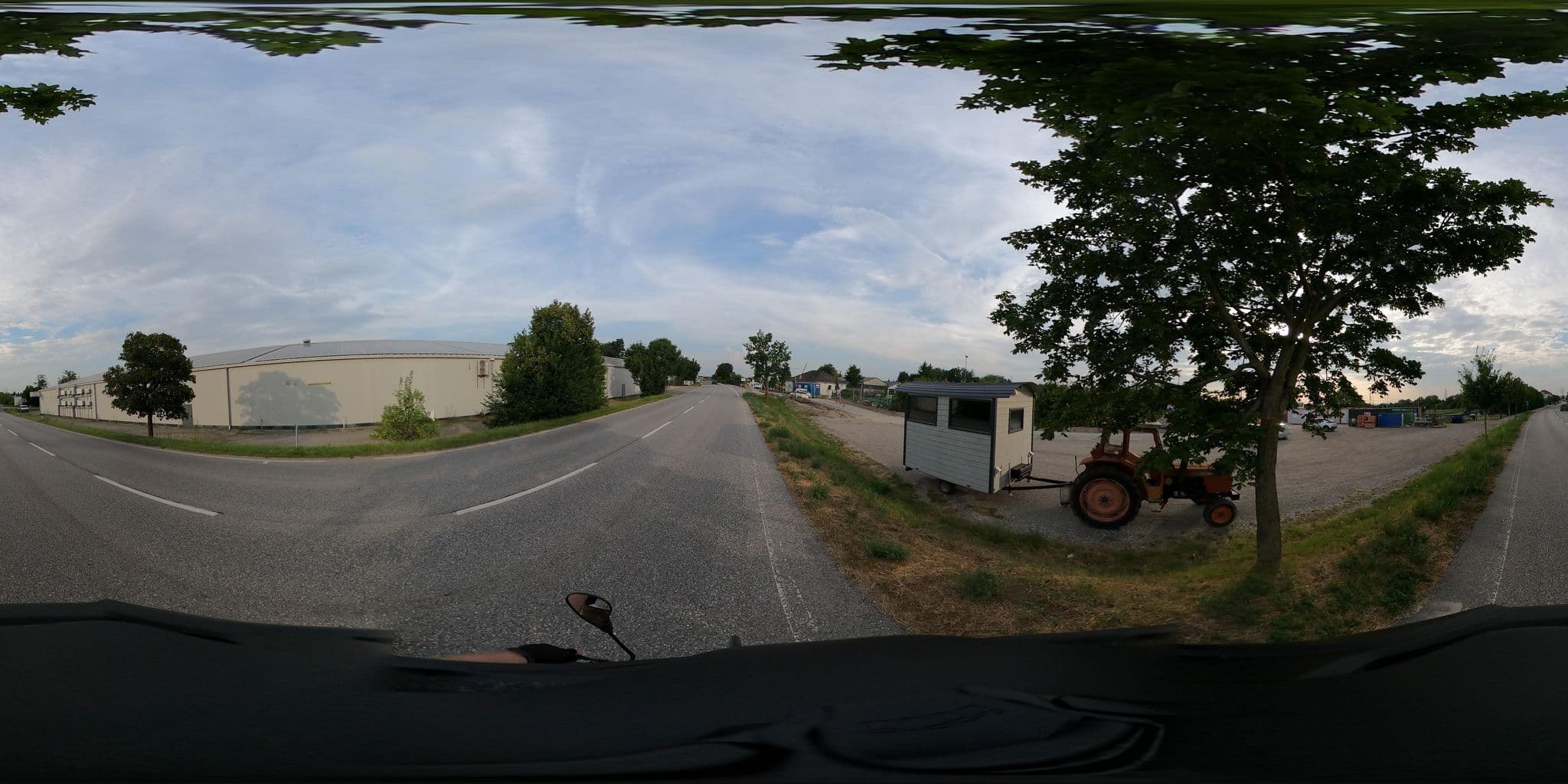 Street view near Tenniscenter Khail, Maria Lanzendorf — © di0v0n (CC BY-SA · Mapillary)