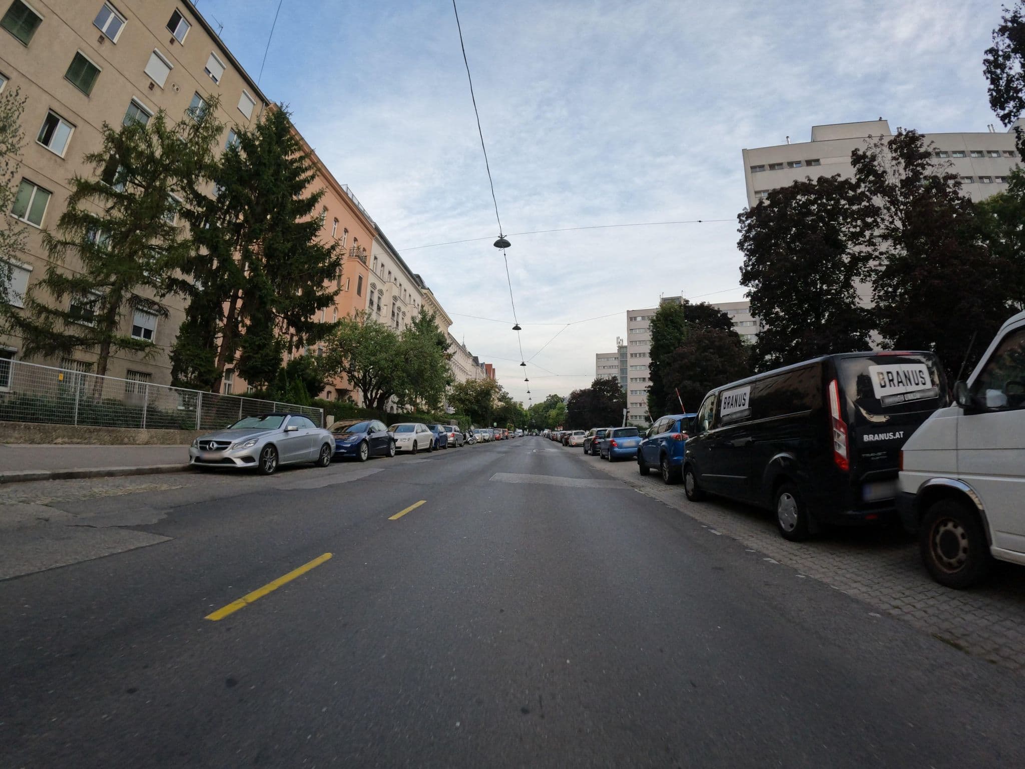 Street view near The Rooms Apartments, Landstraße — © erias (CC BY-SA · Mapillary)