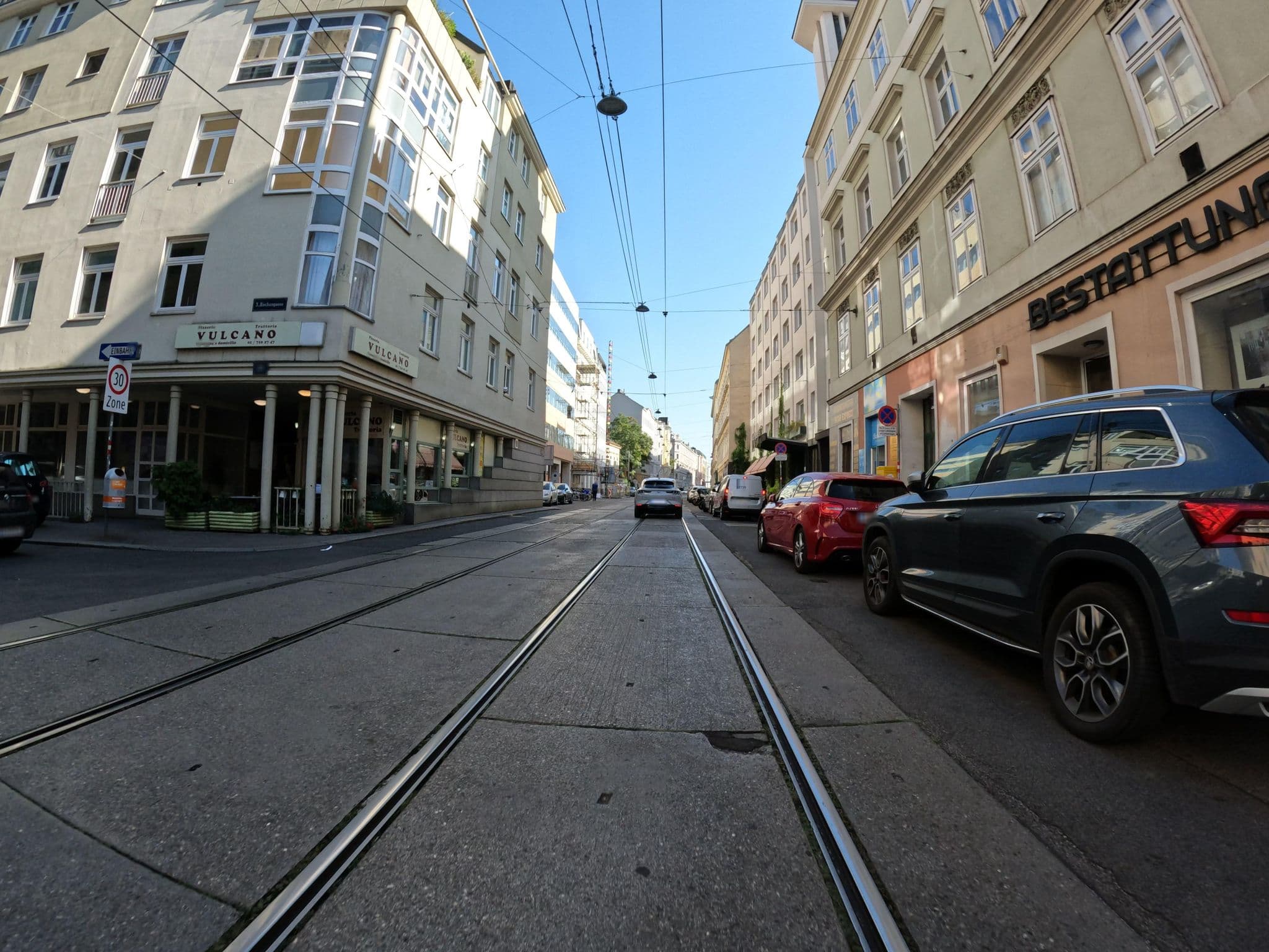 Street view near Stephanushaus, Landstraße — © erias (CC BY-SA · Mapillary)