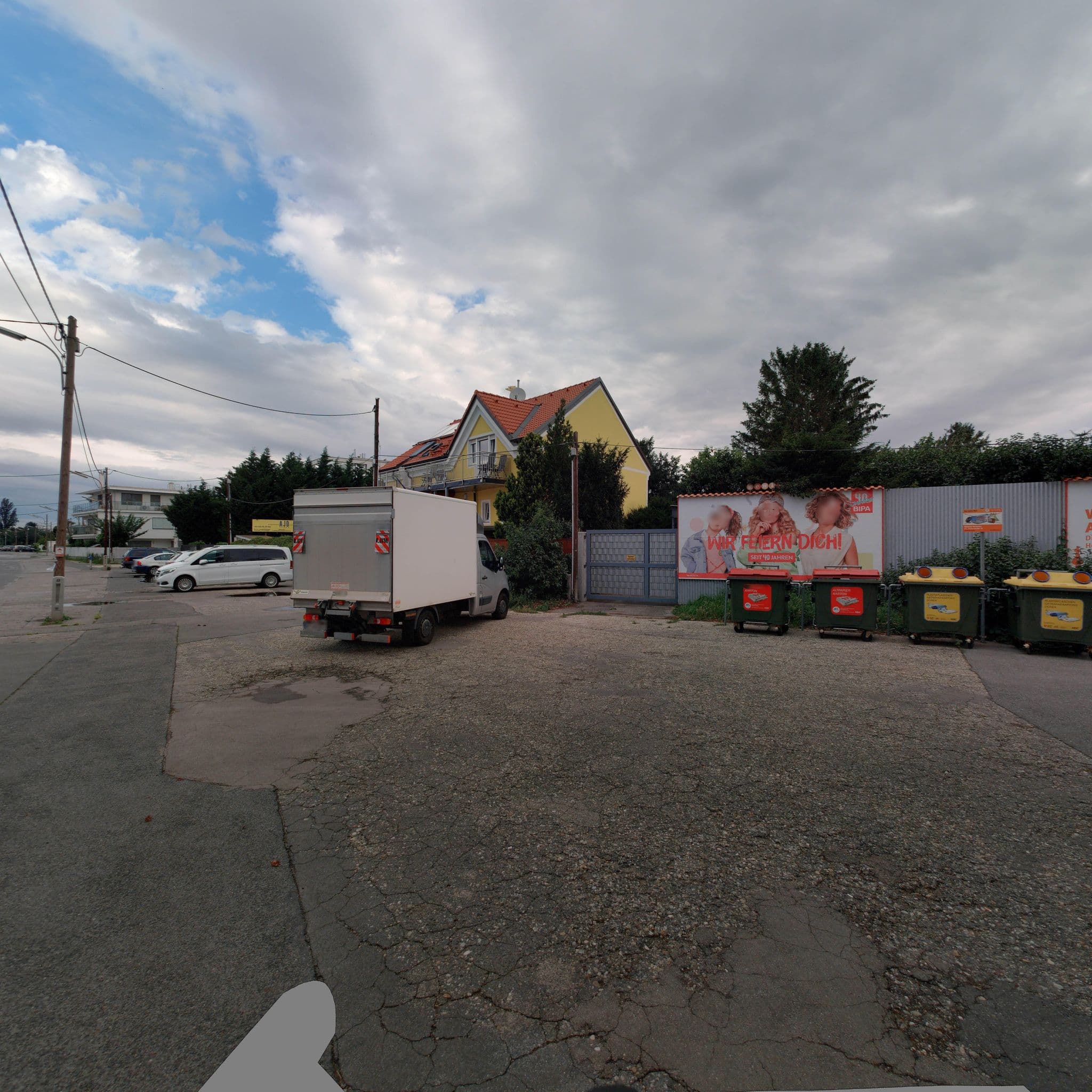 Street view near AJO Penthouse, Floridsdorf — © eliasgander (CC BY-SA · Mapillary)