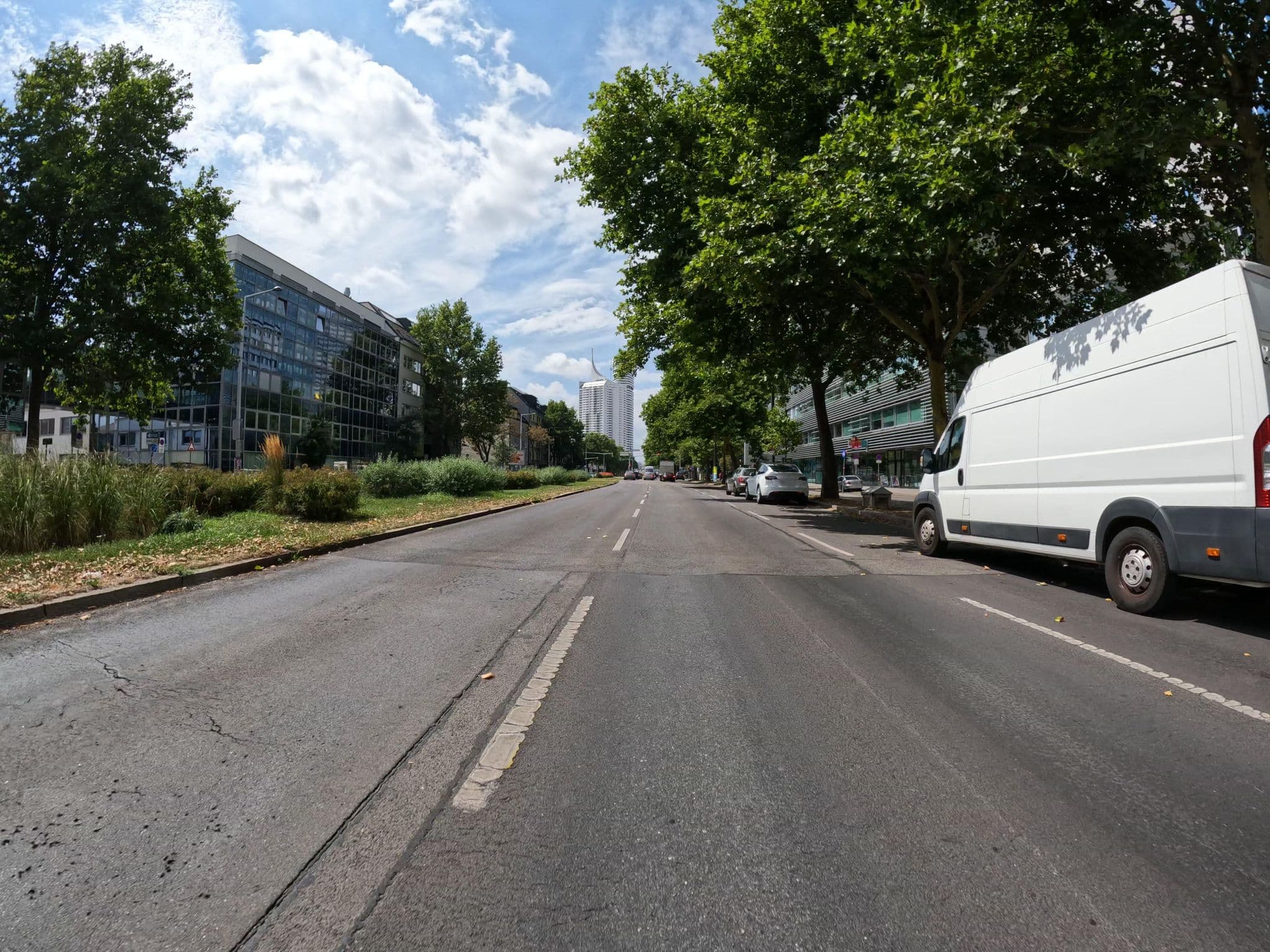 Street view near IZD HOTEL BETRIEBS GmbH, Floridsdorf — © erias (CC BY-SA · Mapillary)