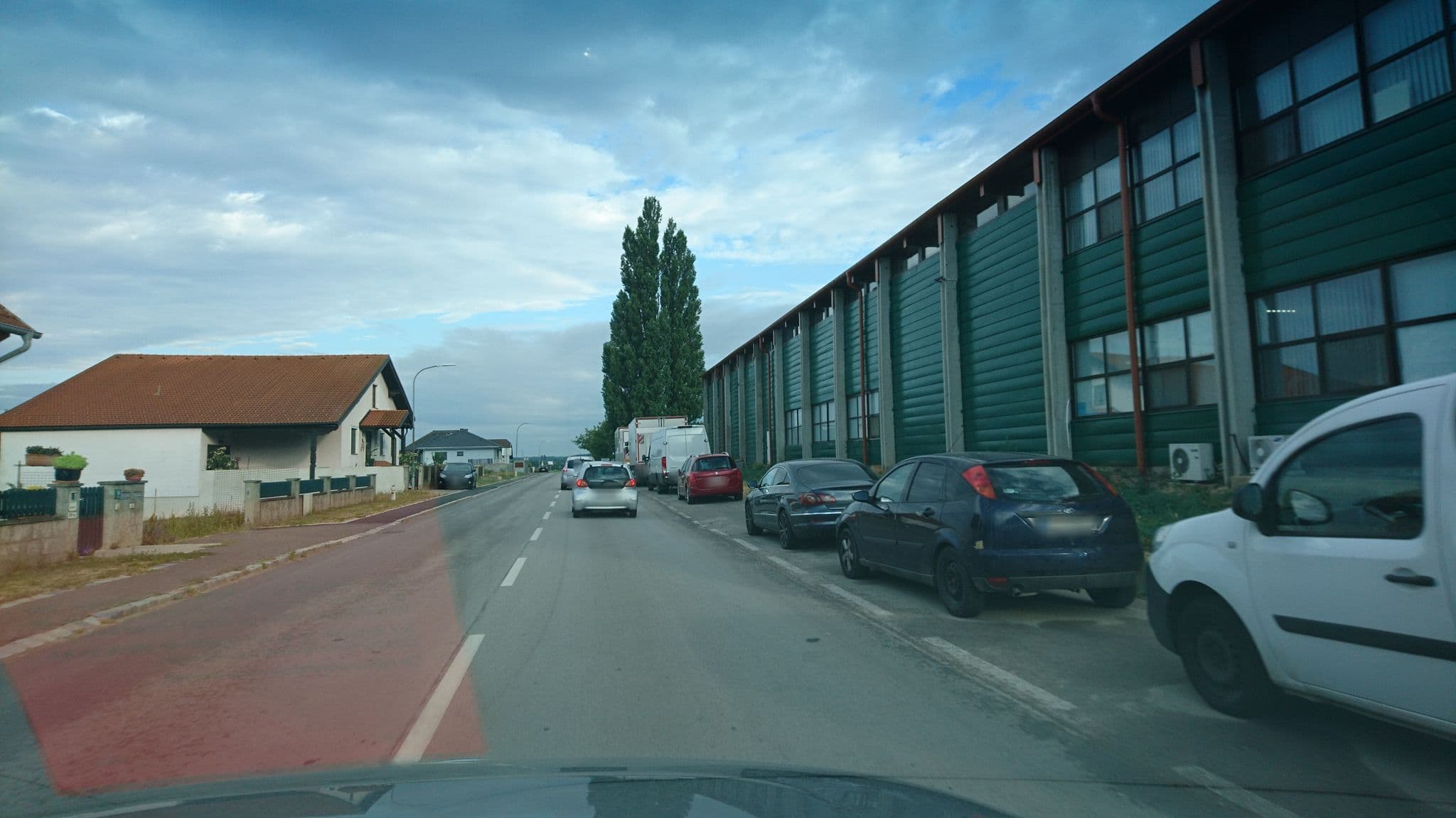 Street view near Johannes Jungwirth E.U., Höflein — © rjrrjr3 (CC BY-SA · Mapillary)