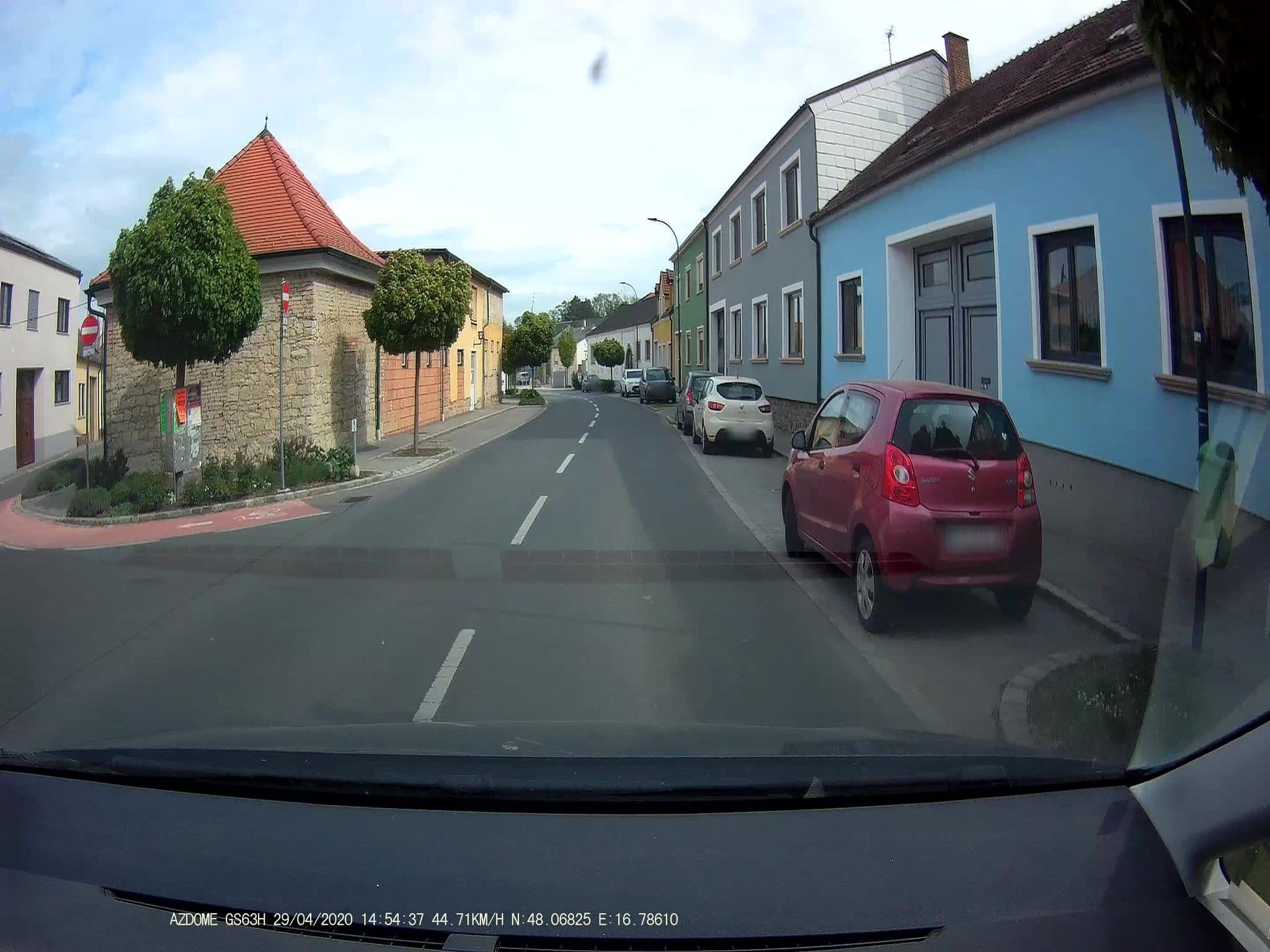 Street view near Rudolf Hintersteiner, Höflein — © stefan147 (CC BY-SA · Mapillary)