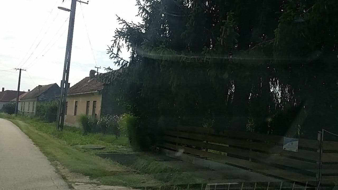 Street view near Artemisz Gasztro, Lenti — © utvonalfelmeresek (CC BY-SA · Mapillary)