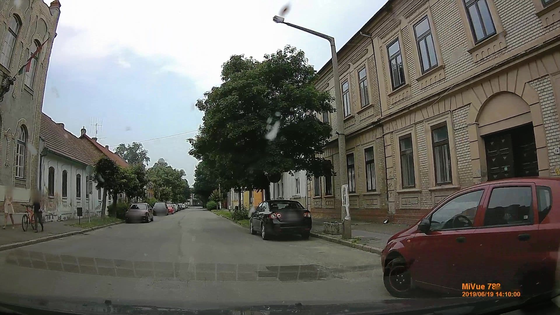 Street view near Bata Apartman, Szigetvár — © geox123 (CC BY-SA · Mapillary)
