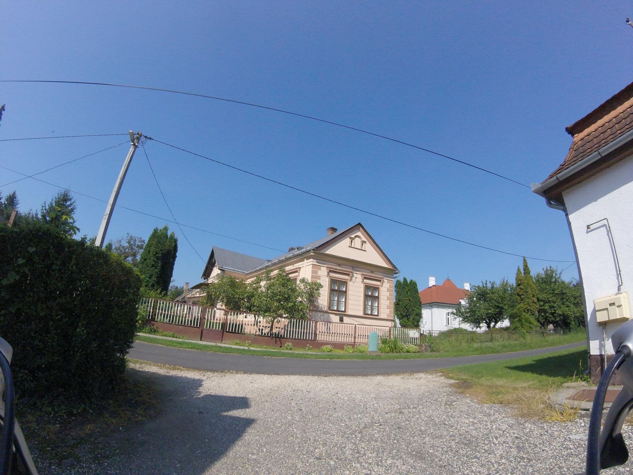 Street view near Erzsébet vendégház, Böhönye — © goprohero (CC BY-SA · Mapillary)