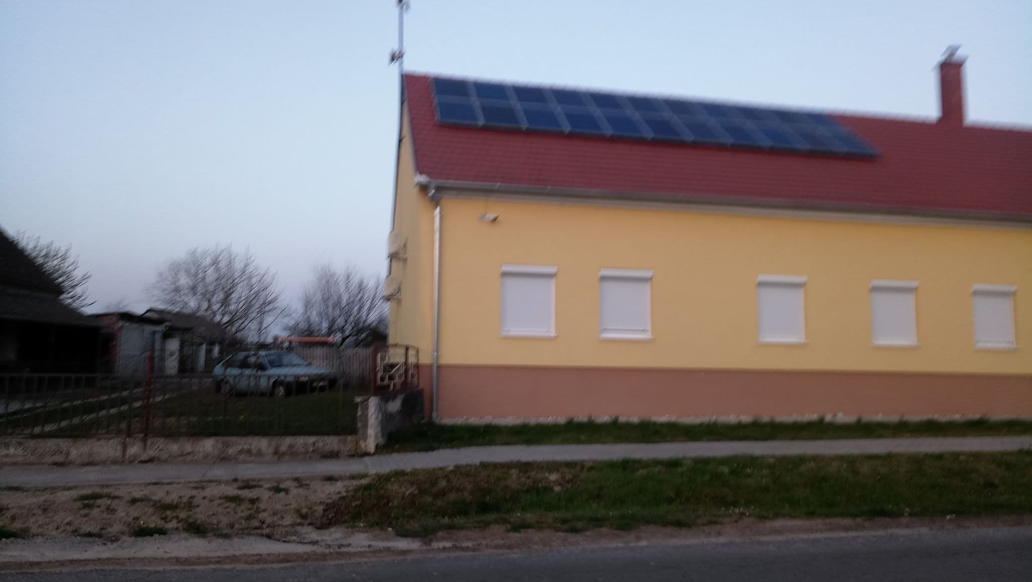 Street view near Somogysárd Turistaház, Nagybajom — © iberti (CC BY-SA · Mapillary)