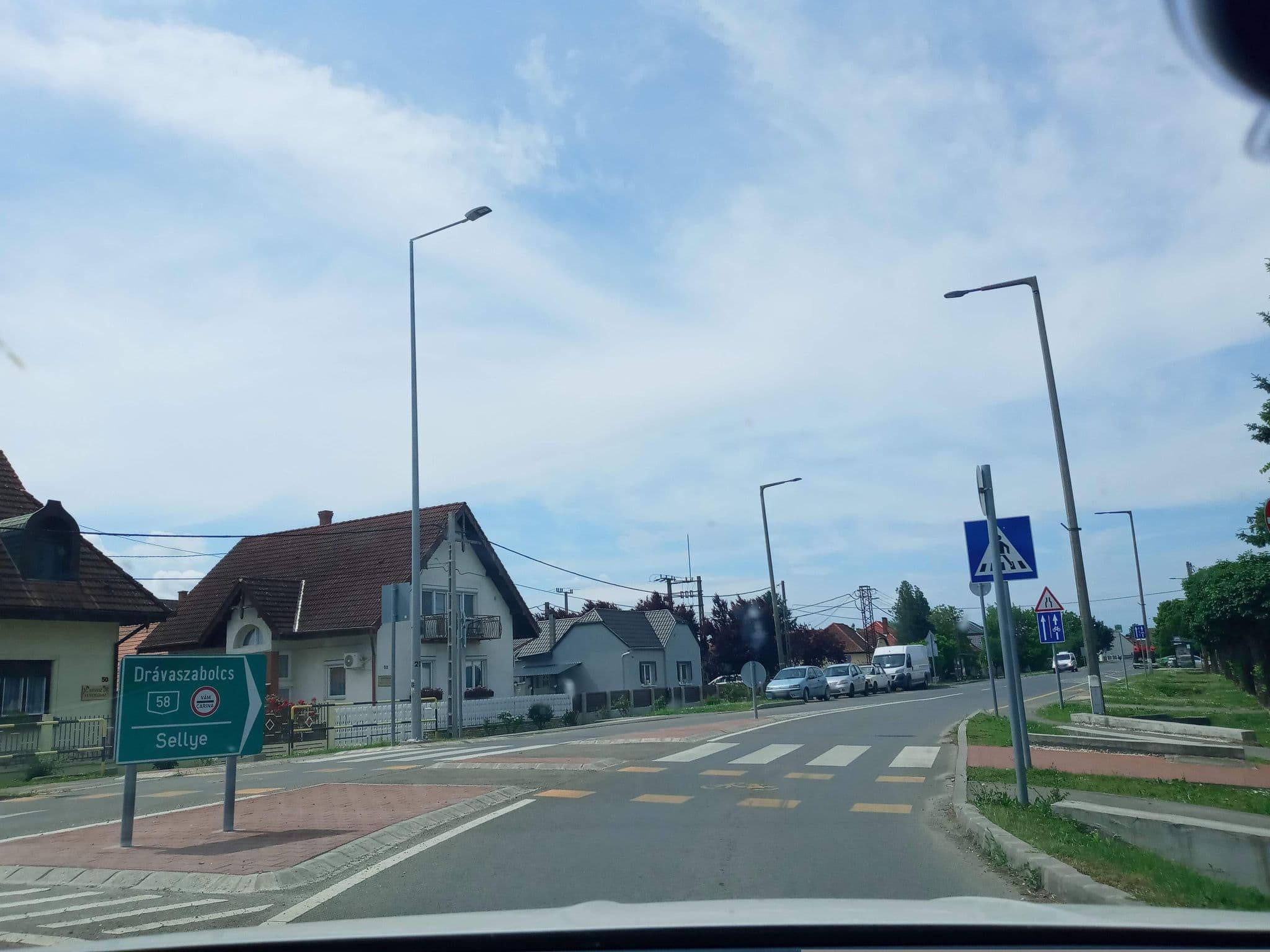 Street view near Revesz Vendeghaz, Harkány — © magyarsi (CC BY-SA · Mapillary)