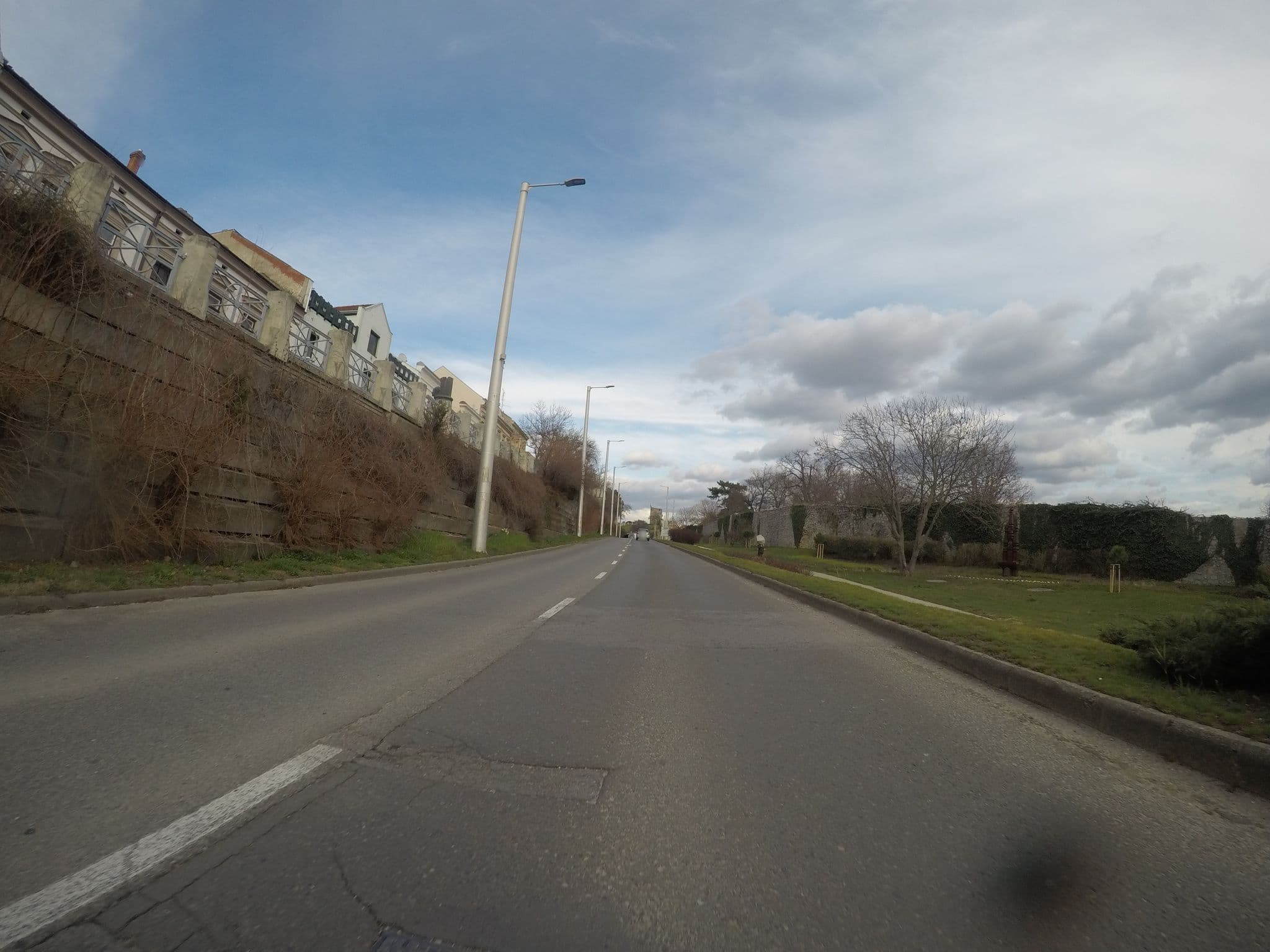 Street view near Aradi Apartman, Pécs — © chrisbeddow (CC BY-SA · Mapillary)