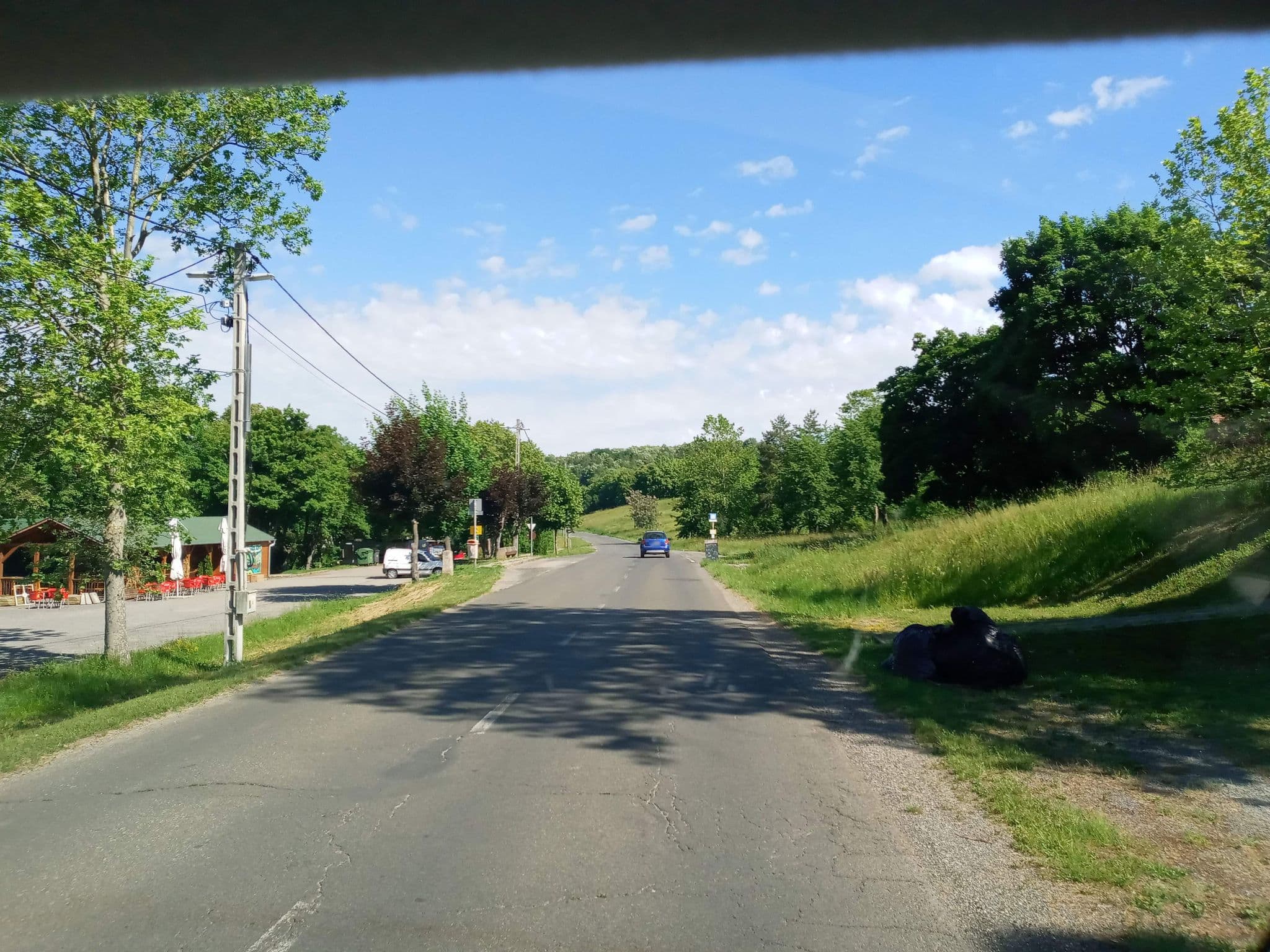 Street view near Doki Vendégház, Komló — © magyarsi (CC BY-SA · Mapillary)