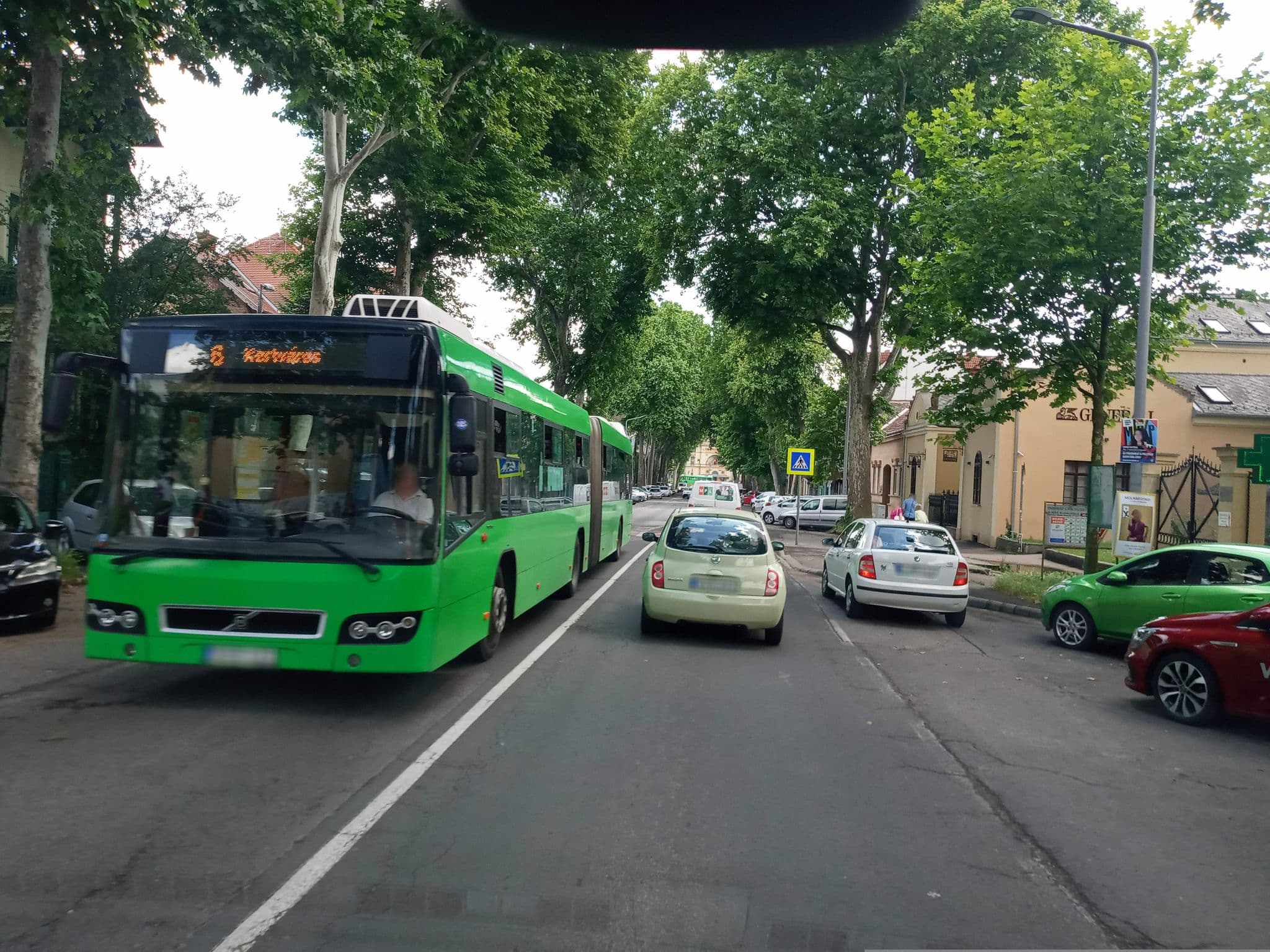 Street view near Olive Hostel, Pécs — © magyarsi (CC BY-SA · Mapillary)