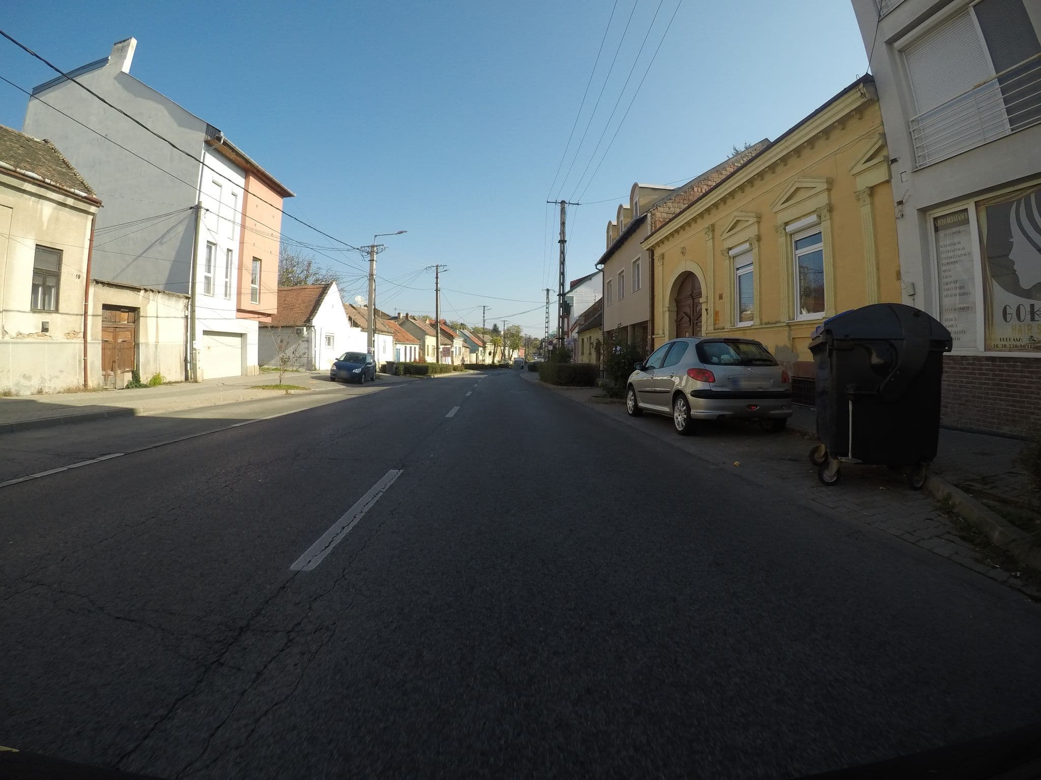 Street view near Landerno Apartman, Pécs — © chrisbeddow (CC BY-SA · Mapillary)