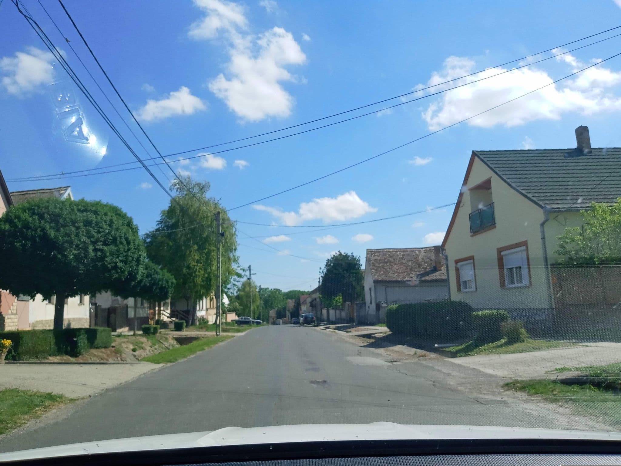 Street view near Varázsfészek Vendégház, Bóly — © magyarsi (CC BY-SA · Mapillary)