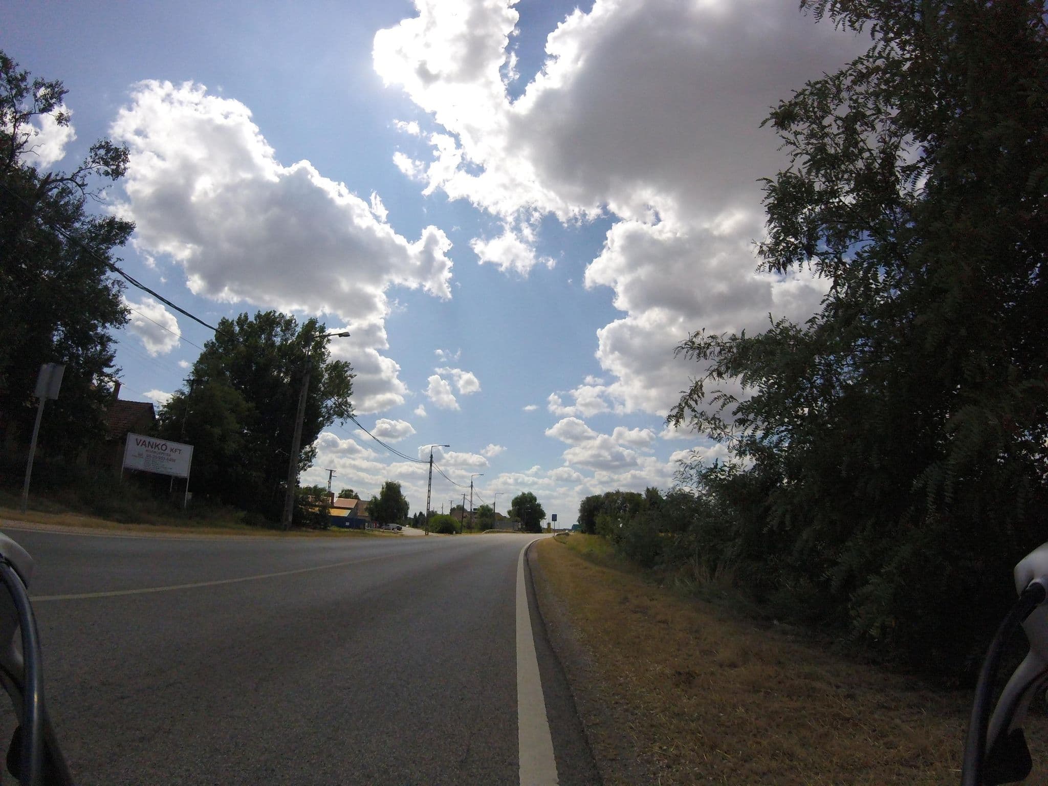 Street view near Sárga Hotel és Étterem, Tompa — © goprohero (CC BY-SA · Mapillary)