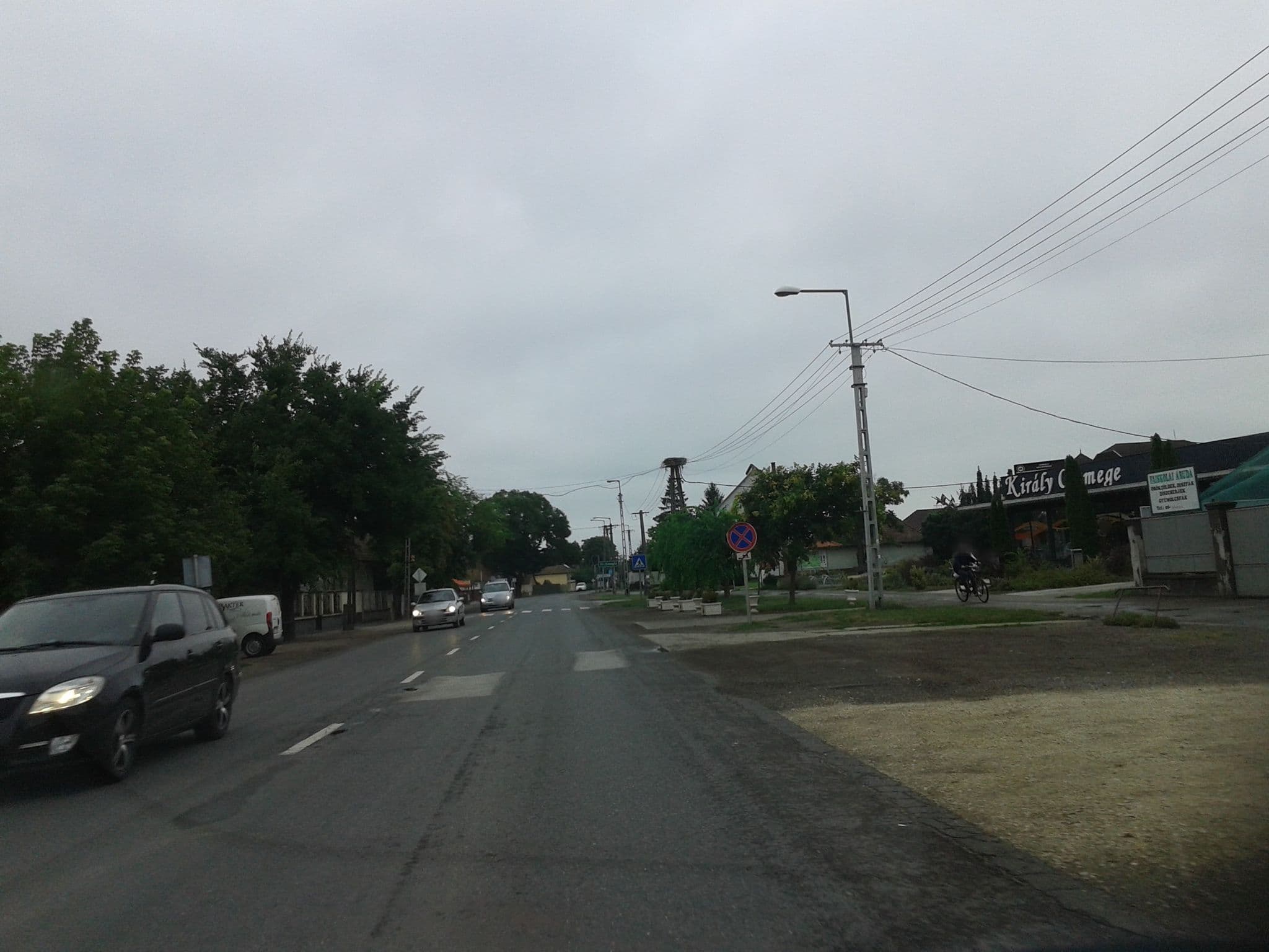 Street view near Sziki Vendégház, Akasztó — © esandorhu (CC BY-SA · Mapillary)