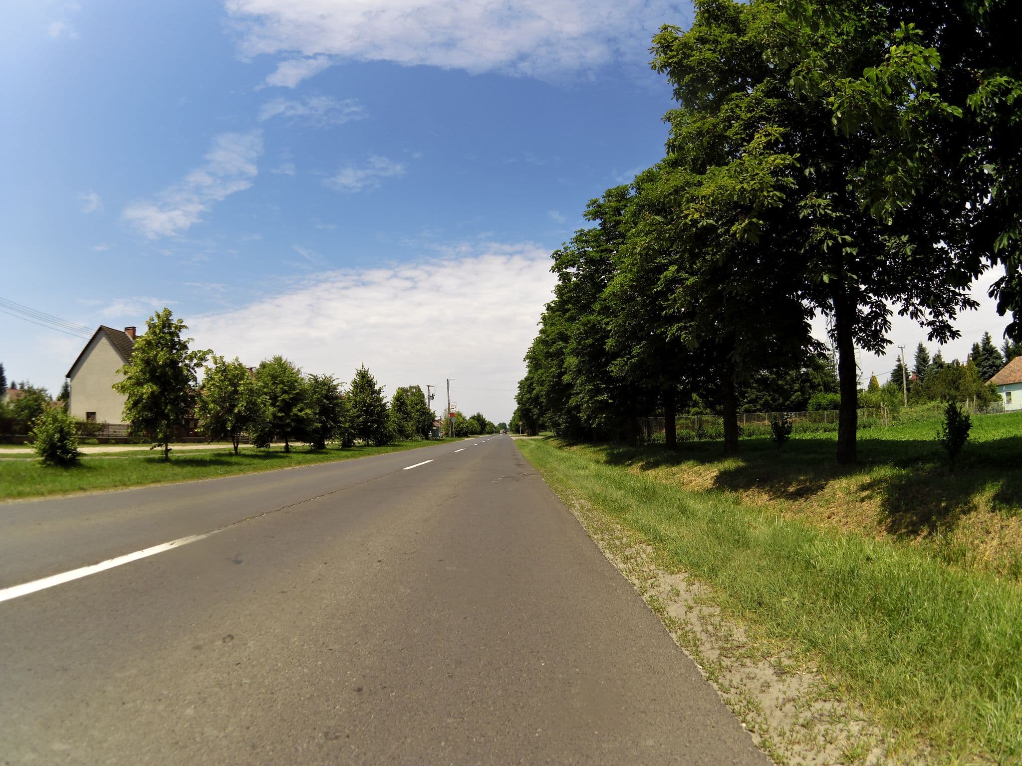 Street view near Mózes vendégház, Ópusztaszer — © jlevente (CC BY-SA · Mapillary)