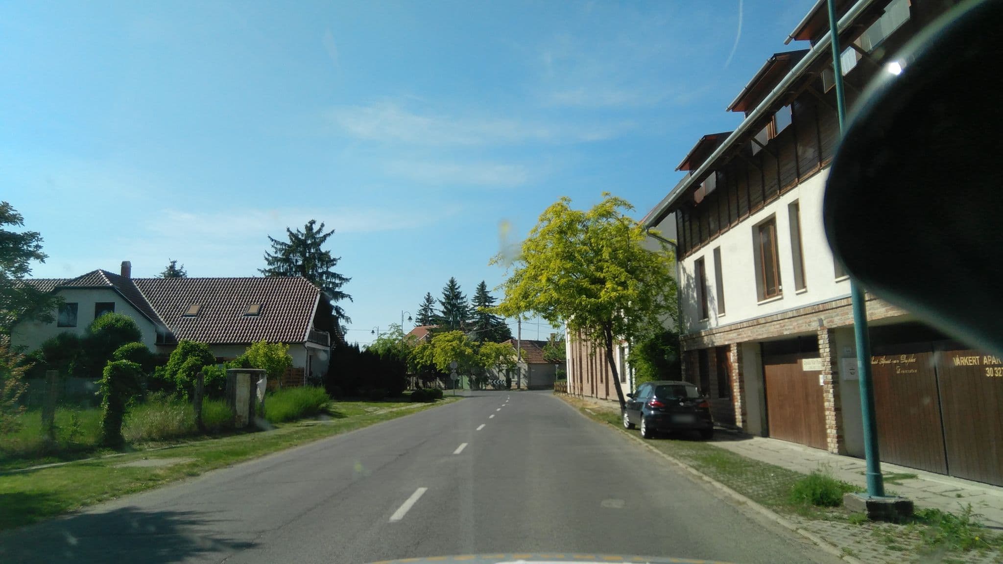Street view near Varázskő Apartmanház, Gyula — © pppetra (CC BY-SA · Mapillary)