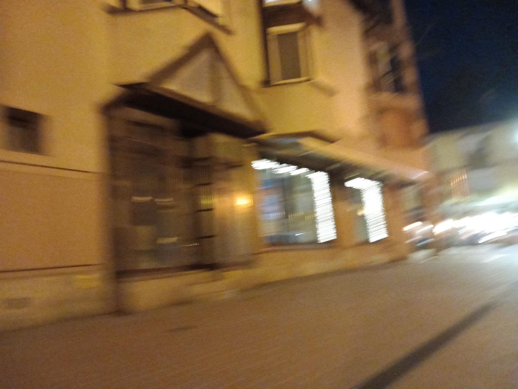 Street view near Kárász Apartment, Szeged — © grozsa11 (CC BY-SA · Mapillary)