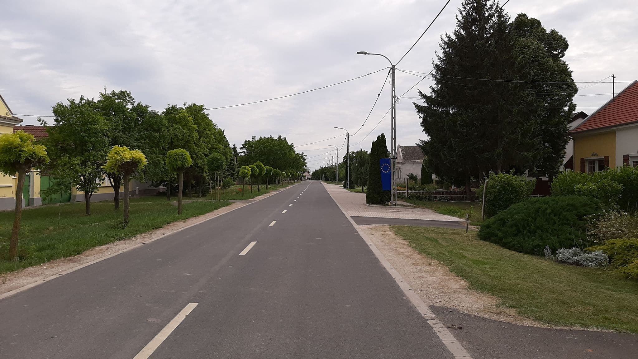 Street view near Abigél Panzió, Újszentiván — © gbabmap (CC BY-SA · Mapillary)