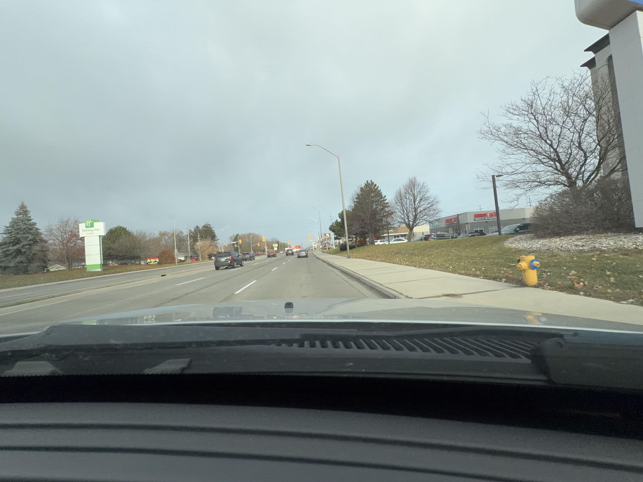 Street view near Hampton Inn & Suites Windsor, Windsor — © Grenvic (CC BY-SA · Mapillary)