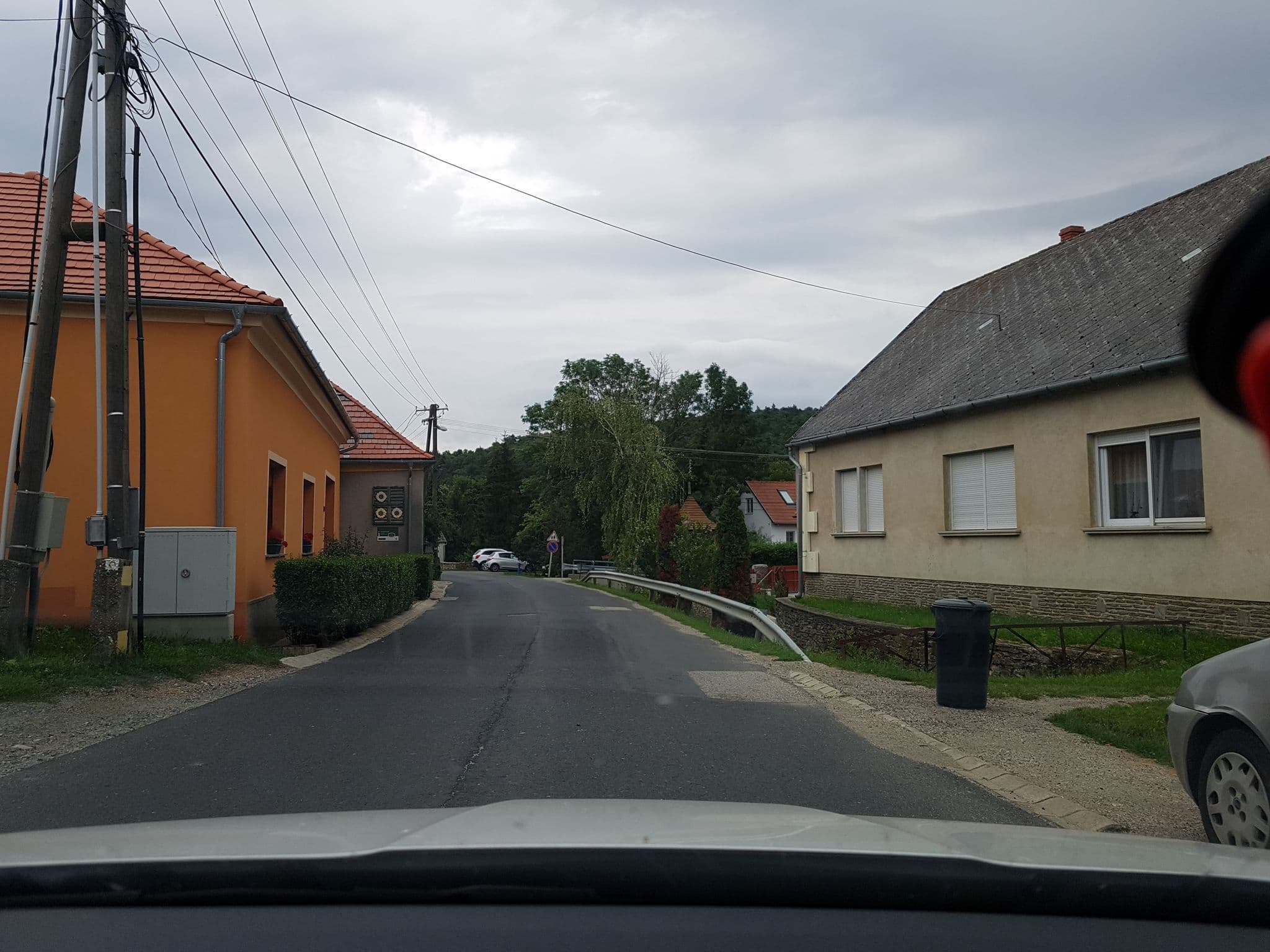 Street view near Virágos Vendégház, Kőszeg — © grin (CC BY-SA · Mapillary)