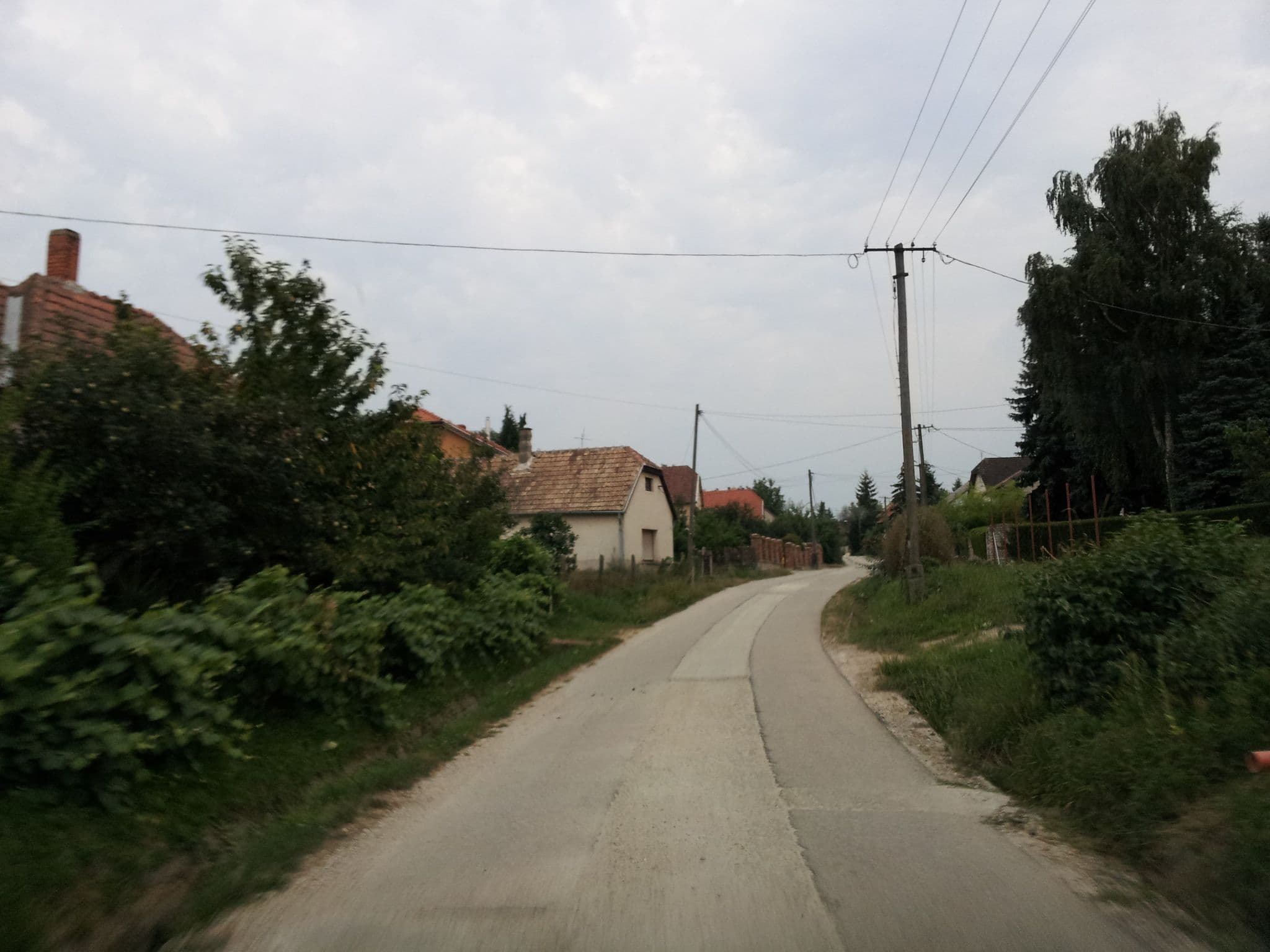 Street view near Romantika Apartman, Sárvár — © kolesajr (CC BY-SA · Mapillary)