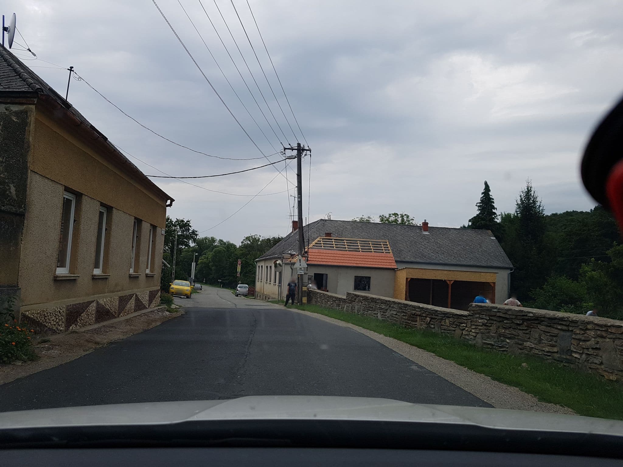 Street view near Novákfalva Üdülőfalu, Kőszeg — © grin (CC BY-SA · Mapillary)