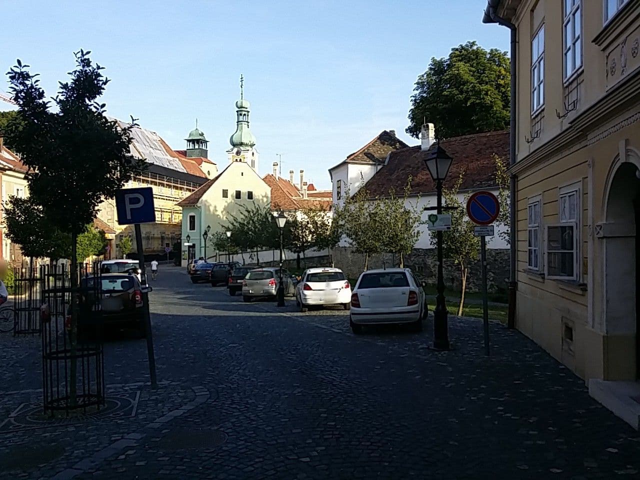 Street view near Gül Baba Ház Kőszeg, Kőszeg — © utvonalfelmeresek (CC BY-SA · Mapillary)