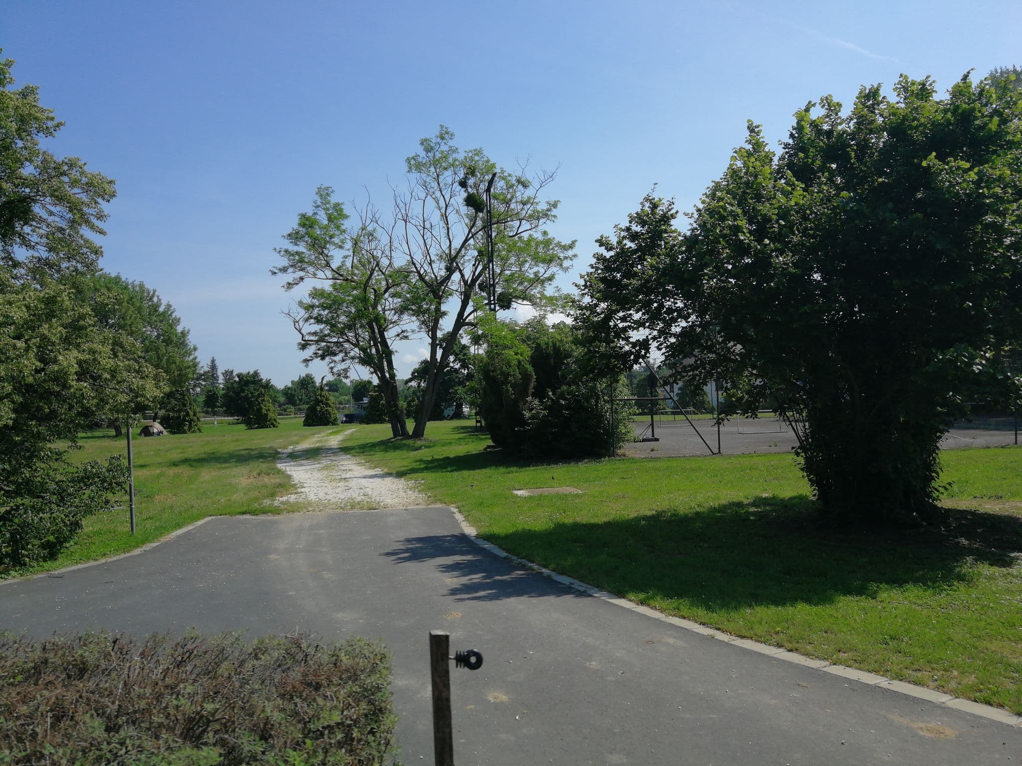 Street view near Vadkert Fogadó és Étterem, Sárvár — © lihalla (CC BY-SA · Mapillary)