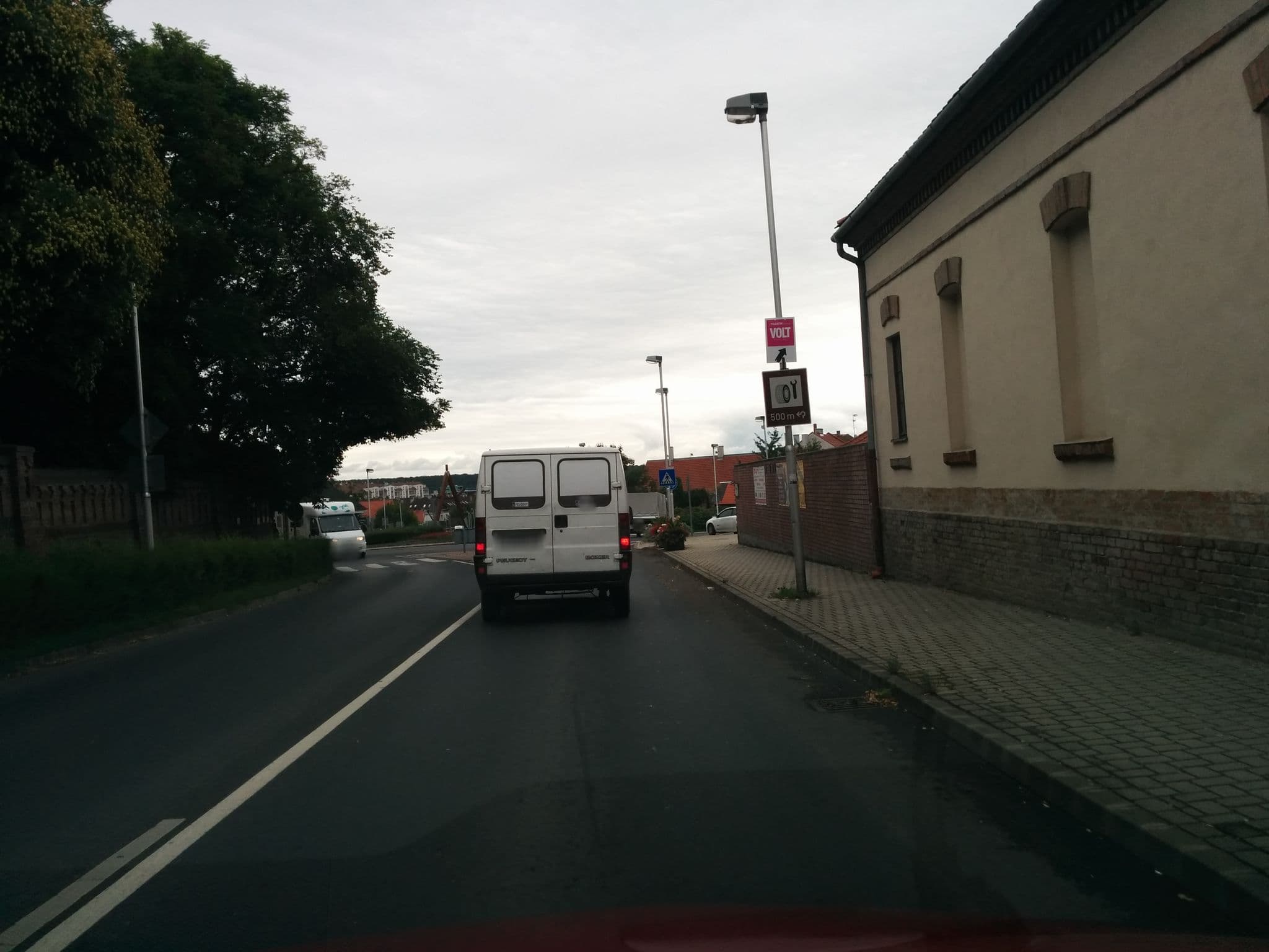 Street view near Csőszkunyhó Fogadó, Sopron — © bitnapper (CC BY-SA · Mapillary)
