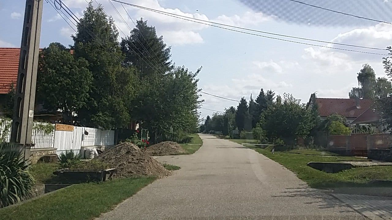 Street view near Szilvia vendégház, Hegykő — © utvonalfelmeresek (CC BY-SA · Mapillary)