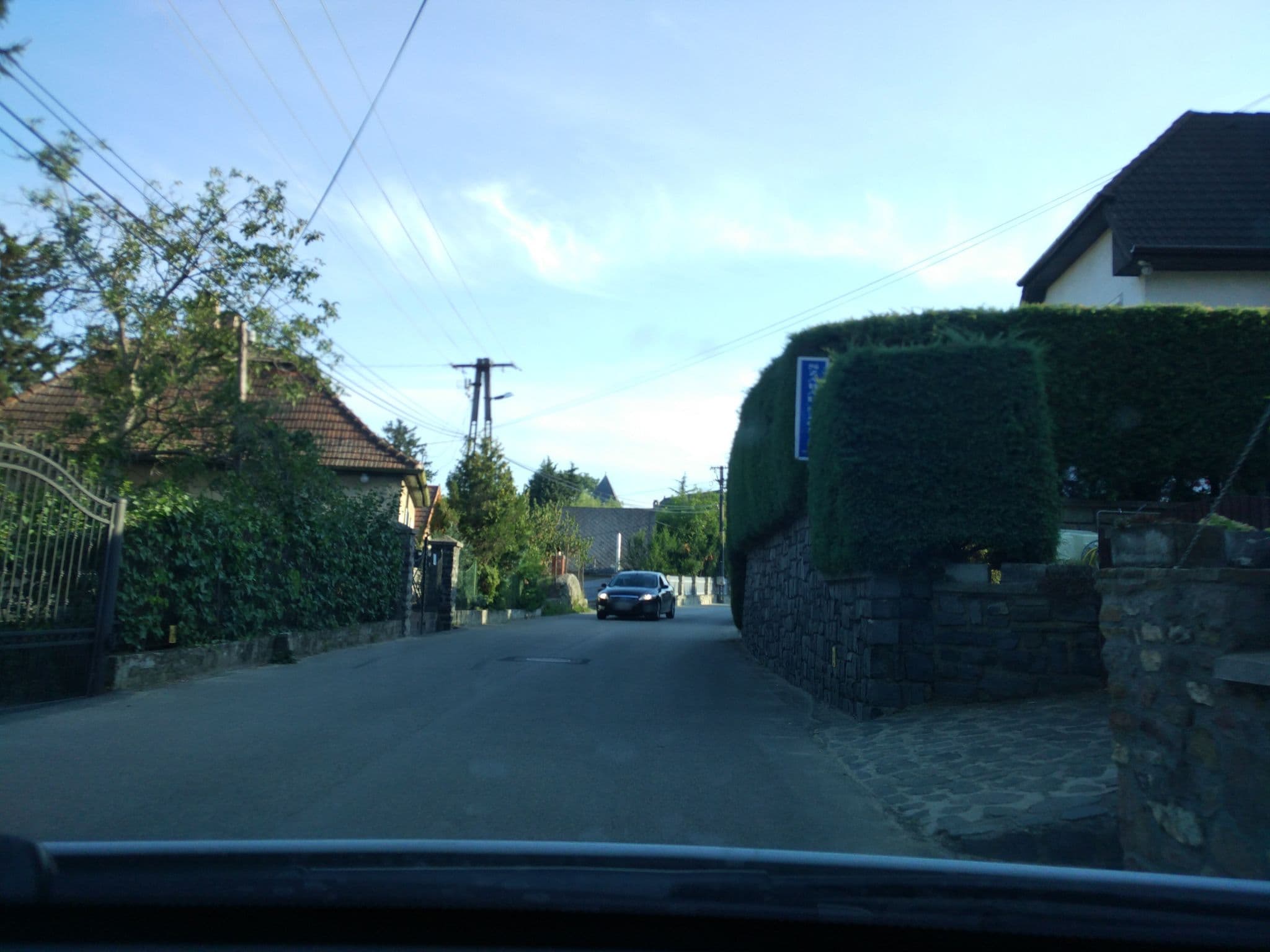 Street view near Badacsony - Torma Vendégház, Badacsonytomaj — © feel2006 (CC BY-SA · Mapillary)