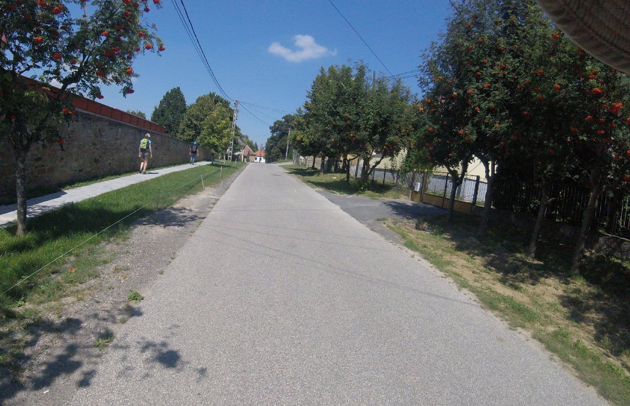 Street view near Rezi Turistaház, Cserszegtomaj — © utvonalfelmeresek (CC BY-SA · Mapillary)