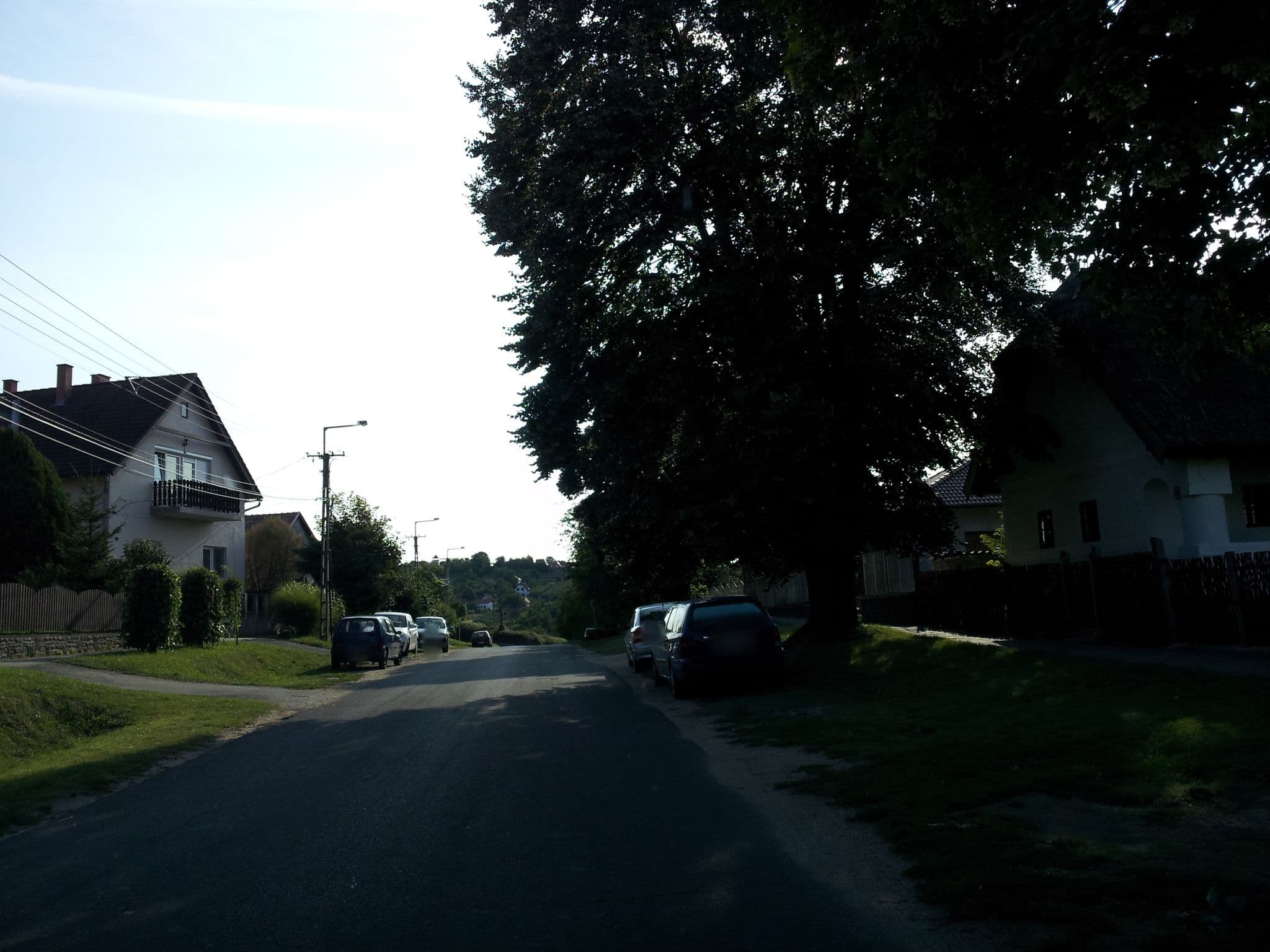 Street view near Múltidéző Apartman Zamárdi, Zamárdi — © kolesajr (CC BY-SA · Mapillary)