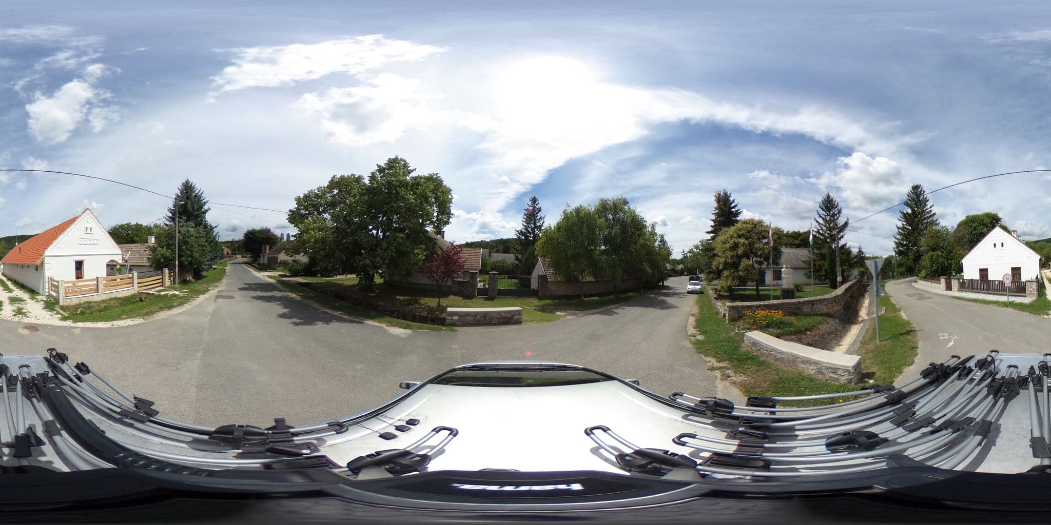 Street view near Emzi Apartmanok, Zánka — © kolesajr (CC BY-SA · Mapillary)