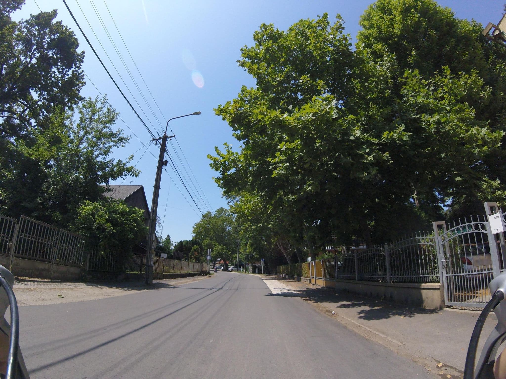 Street view near Táncsics Üdülő, Balatonlelle — © goprohero (CC BY-SA · Mapillary)