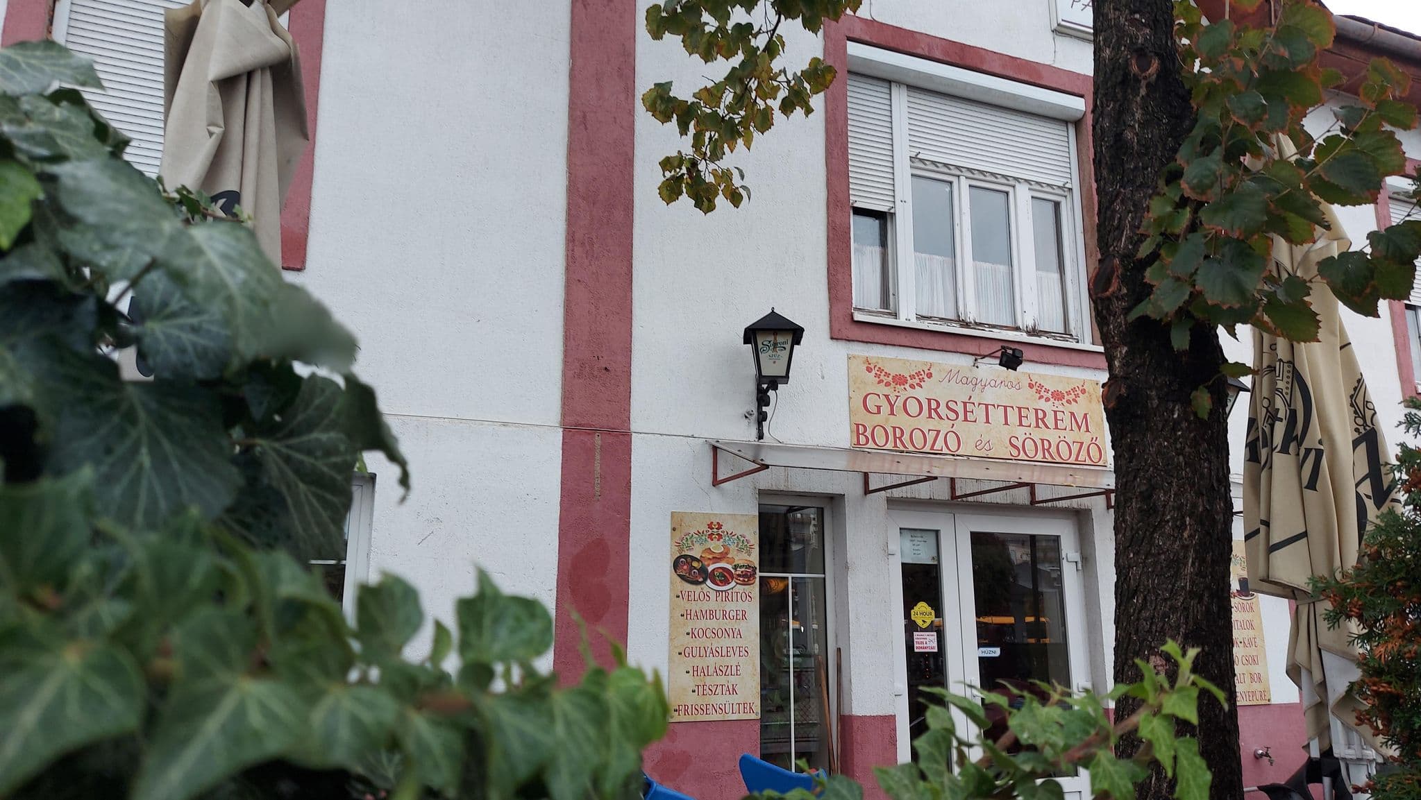 Street view near Hotel Garni, Veszprém — © vasony (CC BY-SA · Mapillary)