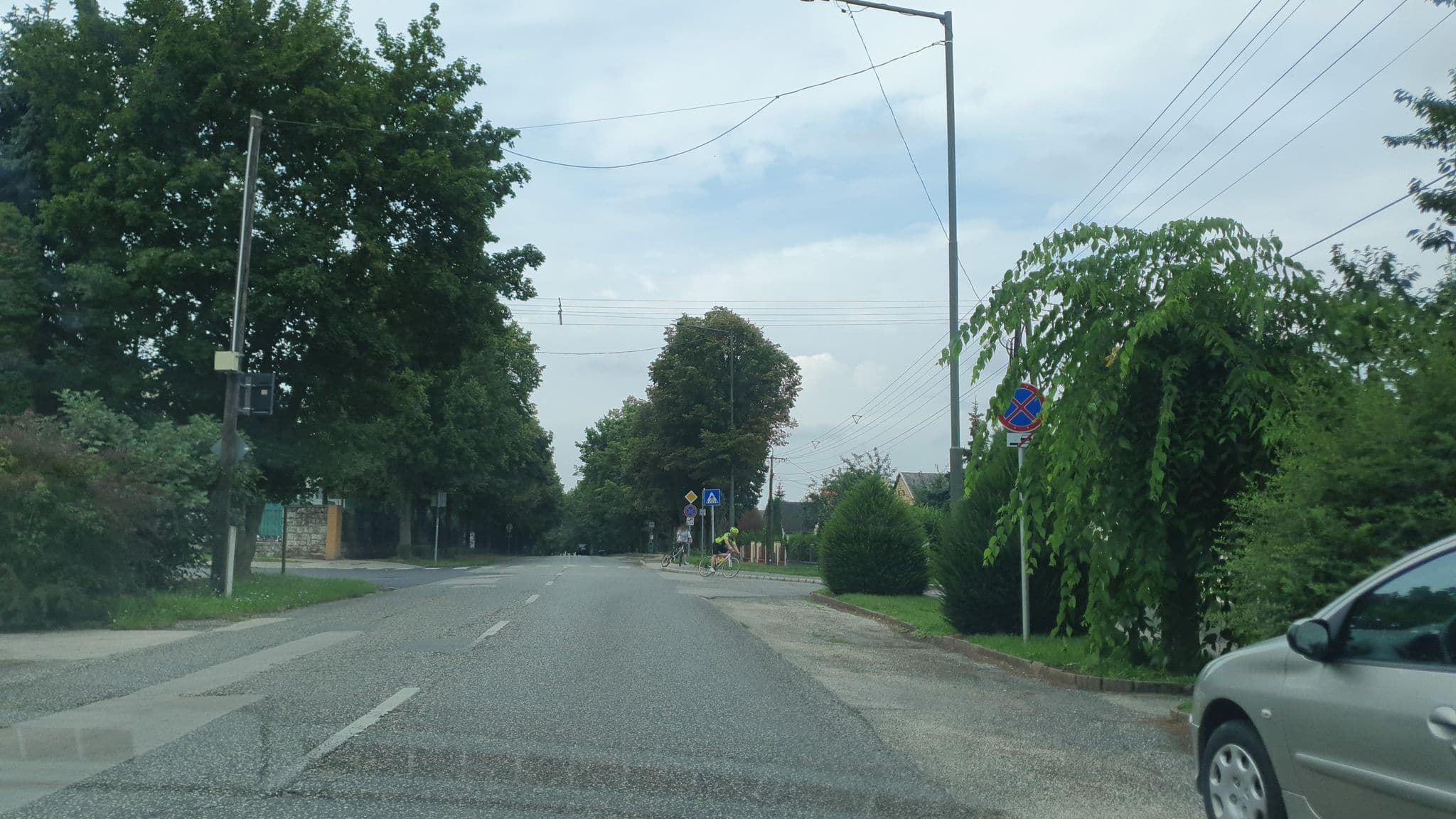 Street view near Diana Panzió, Veszprém — © kami911 (CC BY-SA · Mapillary)
