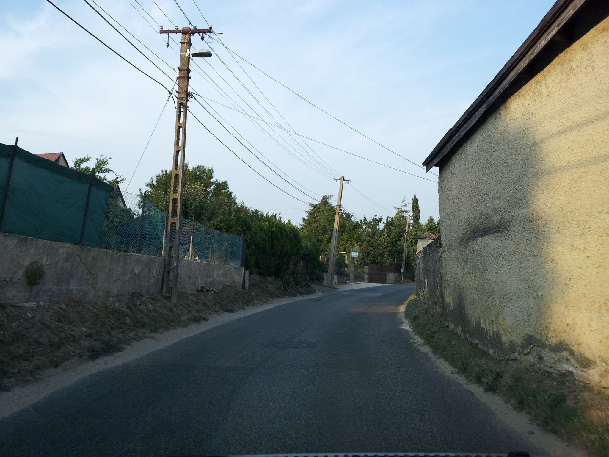 Street view near Sándor Apartman Balatonfüred, Csopak — © kolesajr (CC BY-SA · Mapillary)