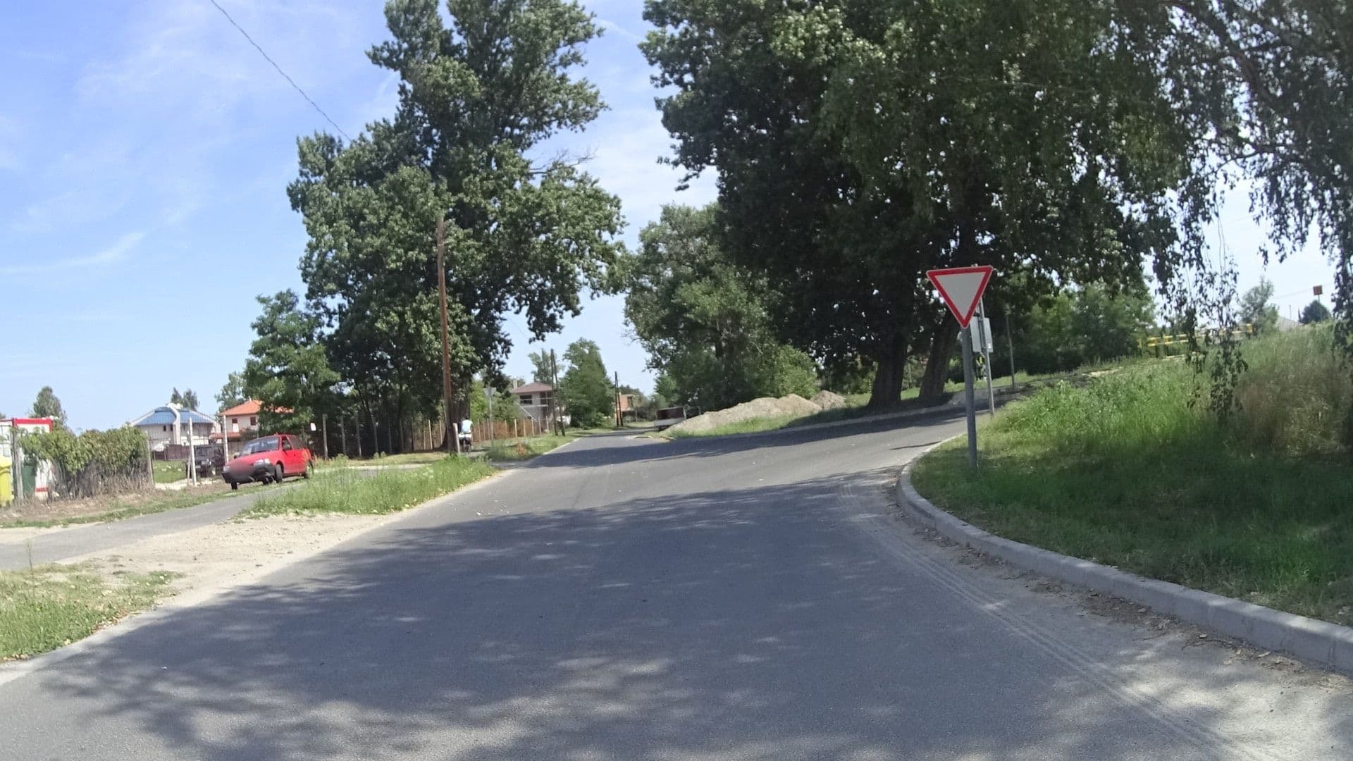 Street view near Rezeda Apartman Fonyód, Fonyód — © ramap (CC BY-SA · Mapillary)