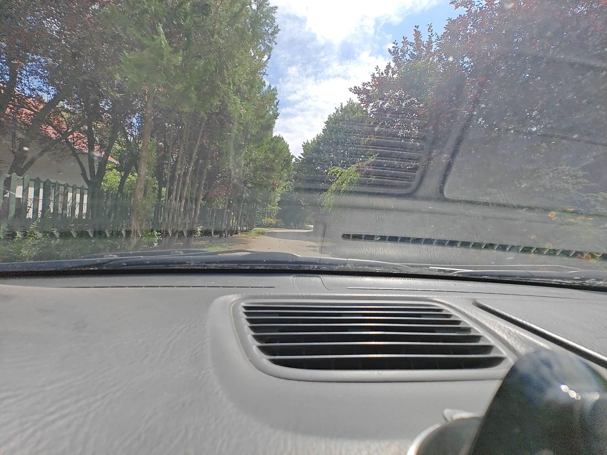 Street view near Fesztivál Nyaralóház, Zamárdi — © Winner_hun (CC BY-SA · Mapillary)