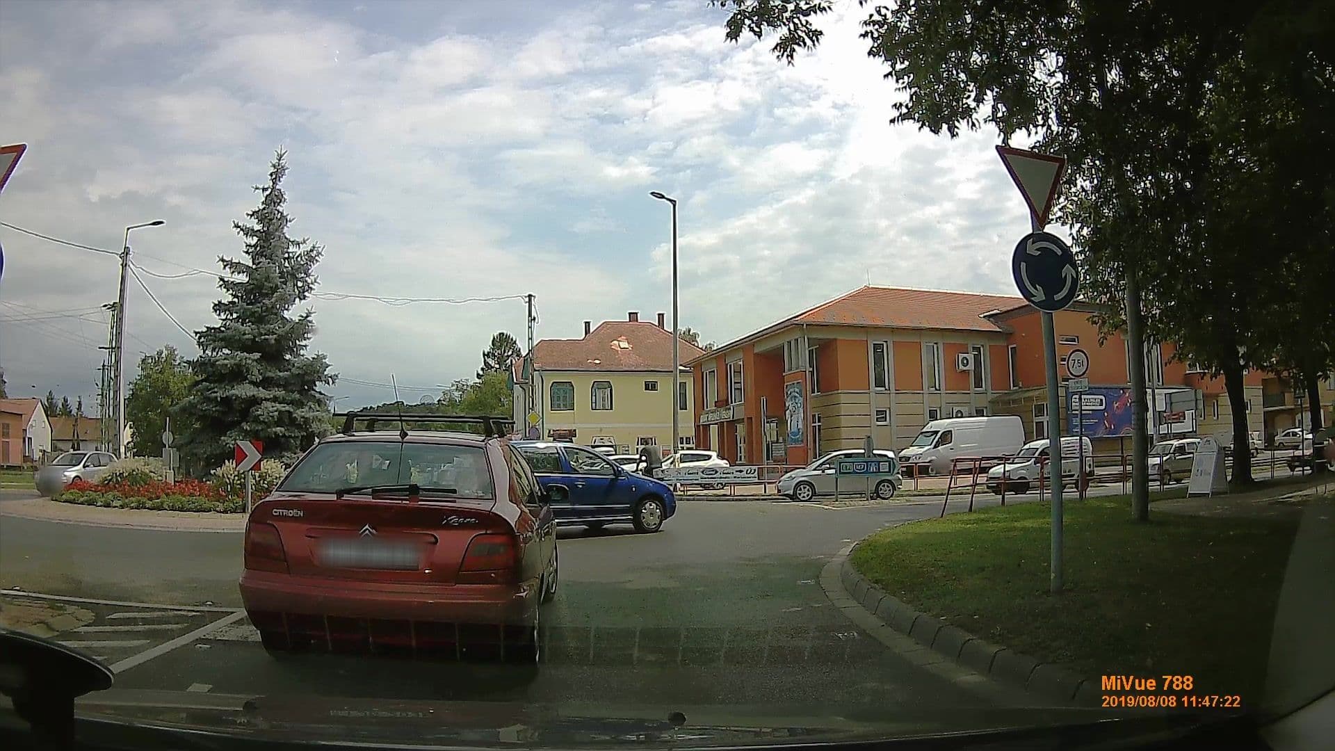 Street view near Kitti Apartman, Balatonboglár — © geox123 (CC BY-SA · Mapillary)