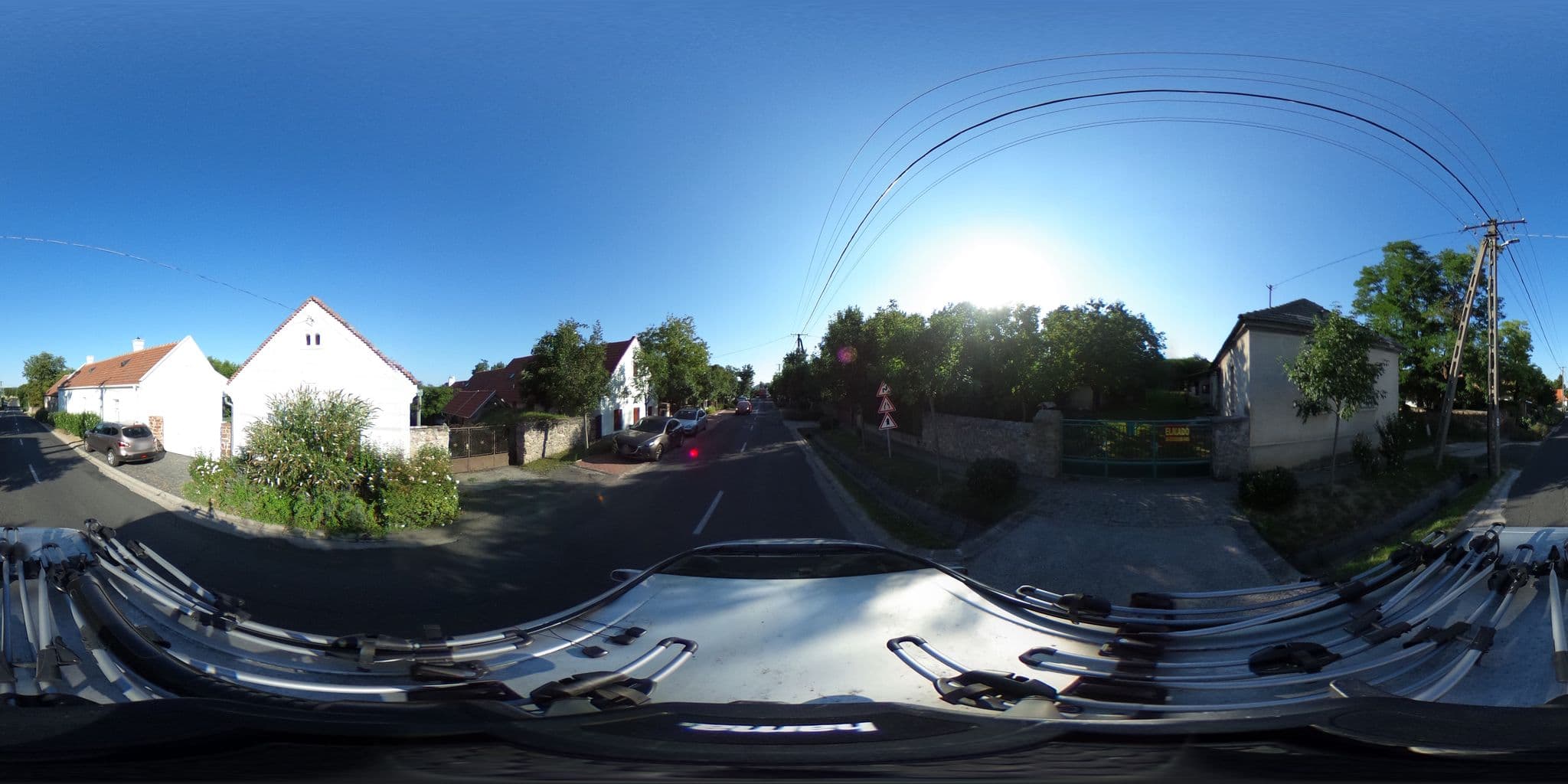 Street view near Oszter-ház Kékkút, Révfülöp — © kolesajr (CC BY-SA · Mapillary)