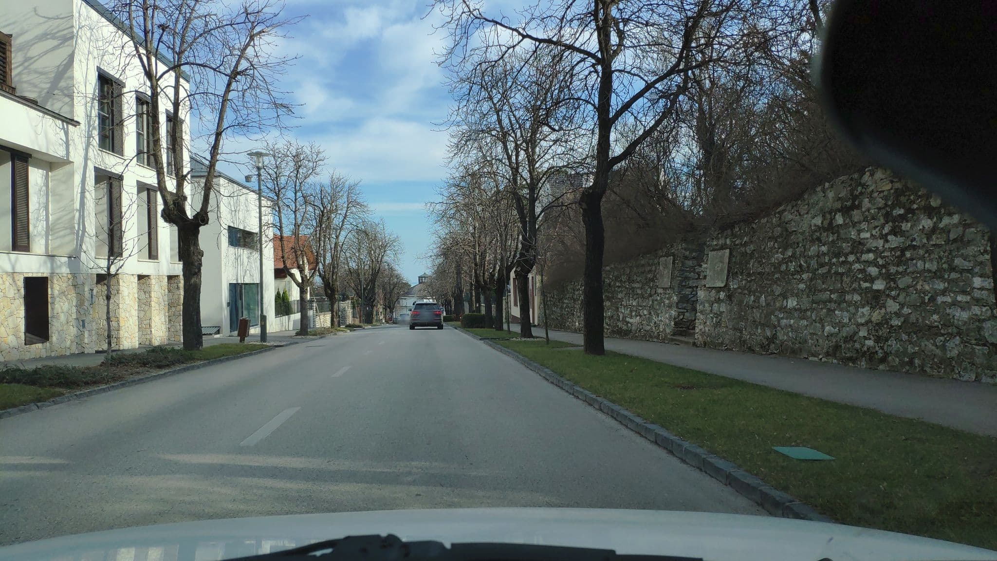 Street view near Villapark Resort, Balatonfüred — © rbader (CC BY-SA · Mapillary)