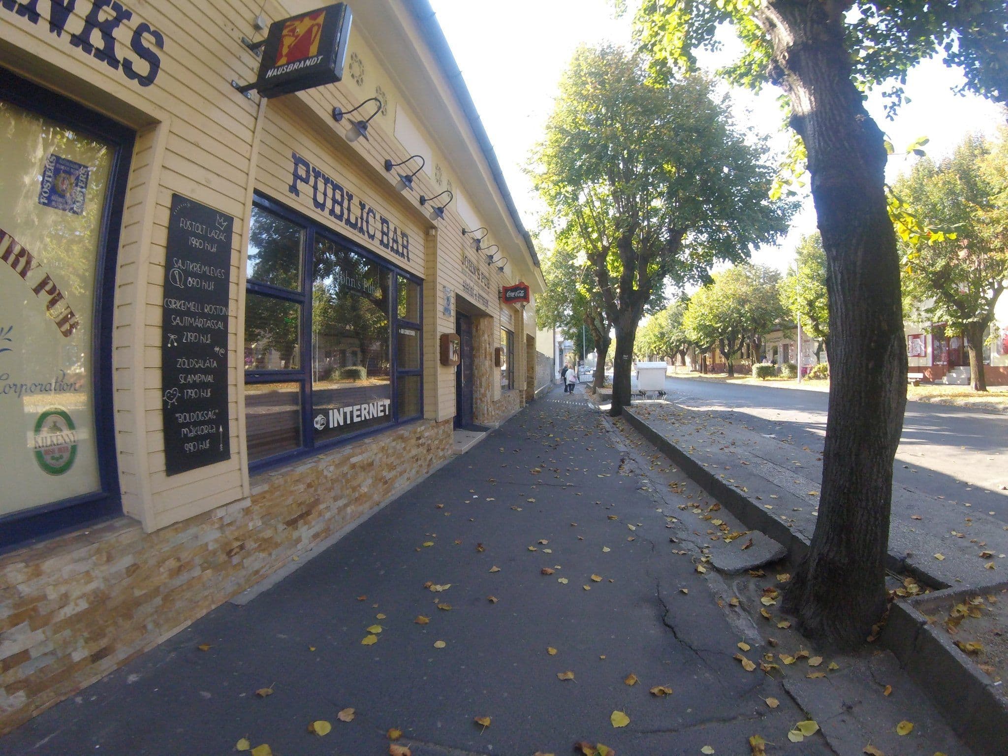 Street view near Centrum Apartman, Keszthely — © utvonalfelmeresek (CC BY-SA · Mapillary)