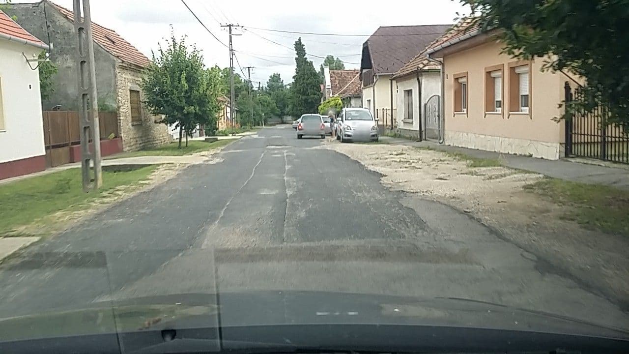 Street view near Kati Apartmanhaz, Keszthely — © vst (CC BY-SA · Mapillary)