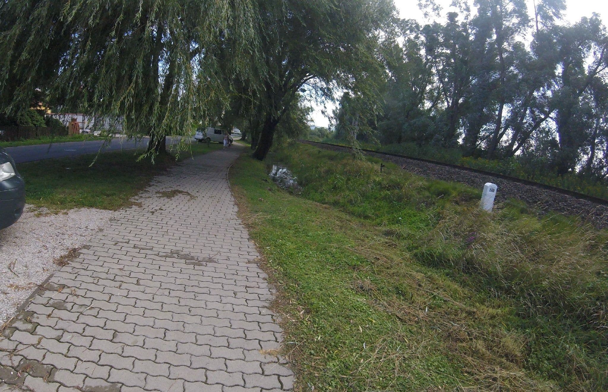 Street view near Tokaji Panzio, Keszthely — © utvonalfelmeresek (CC BY-SA · Mapillary)