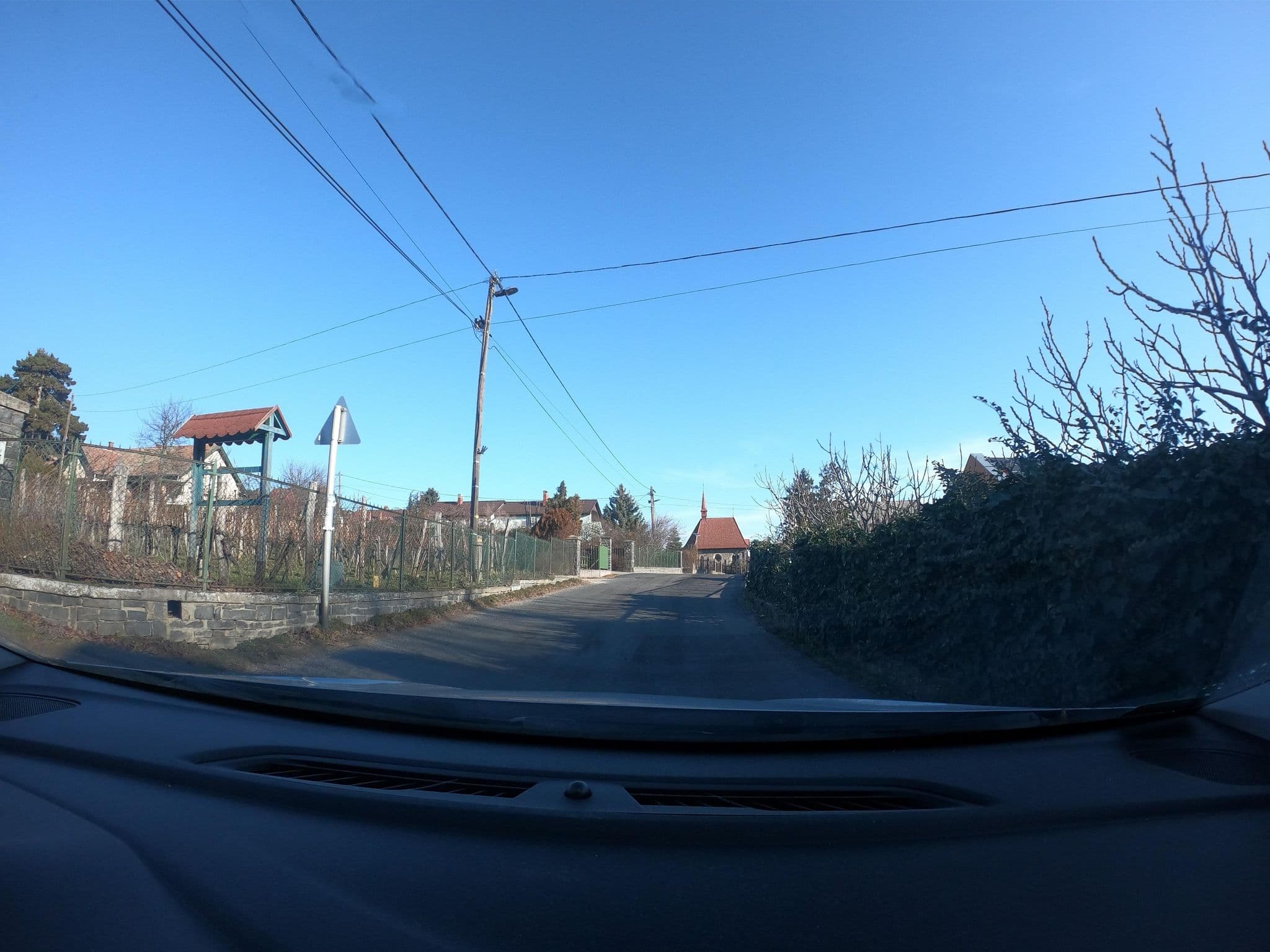 Street view near Hotel Volan, Badacsonytomaj — © vst (CC BY-SA · Mapillary)
