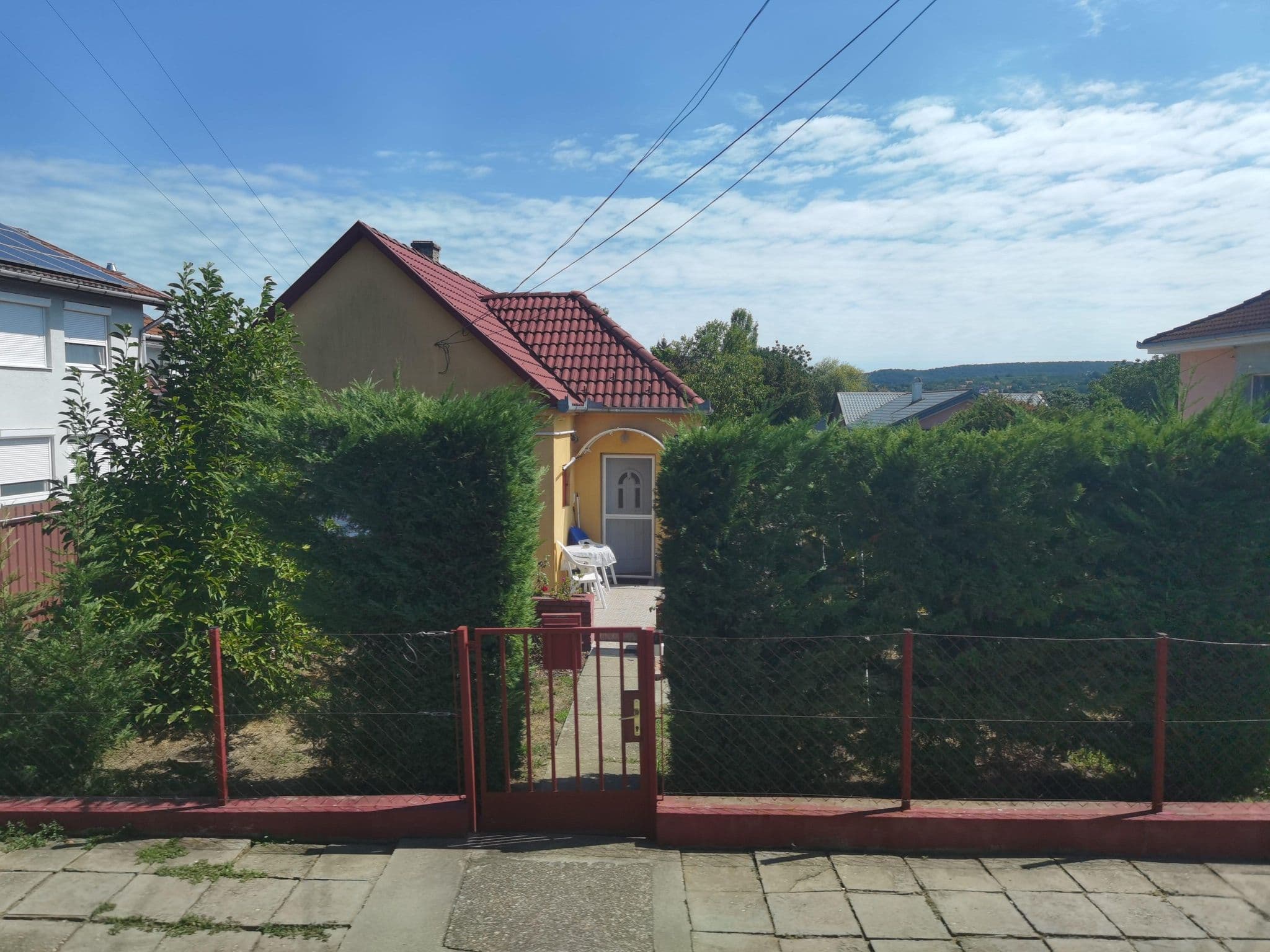 Street view near Altmár Ház, Balatonföldvár — © Gaurdein (CC BY-SA · Mapillary)