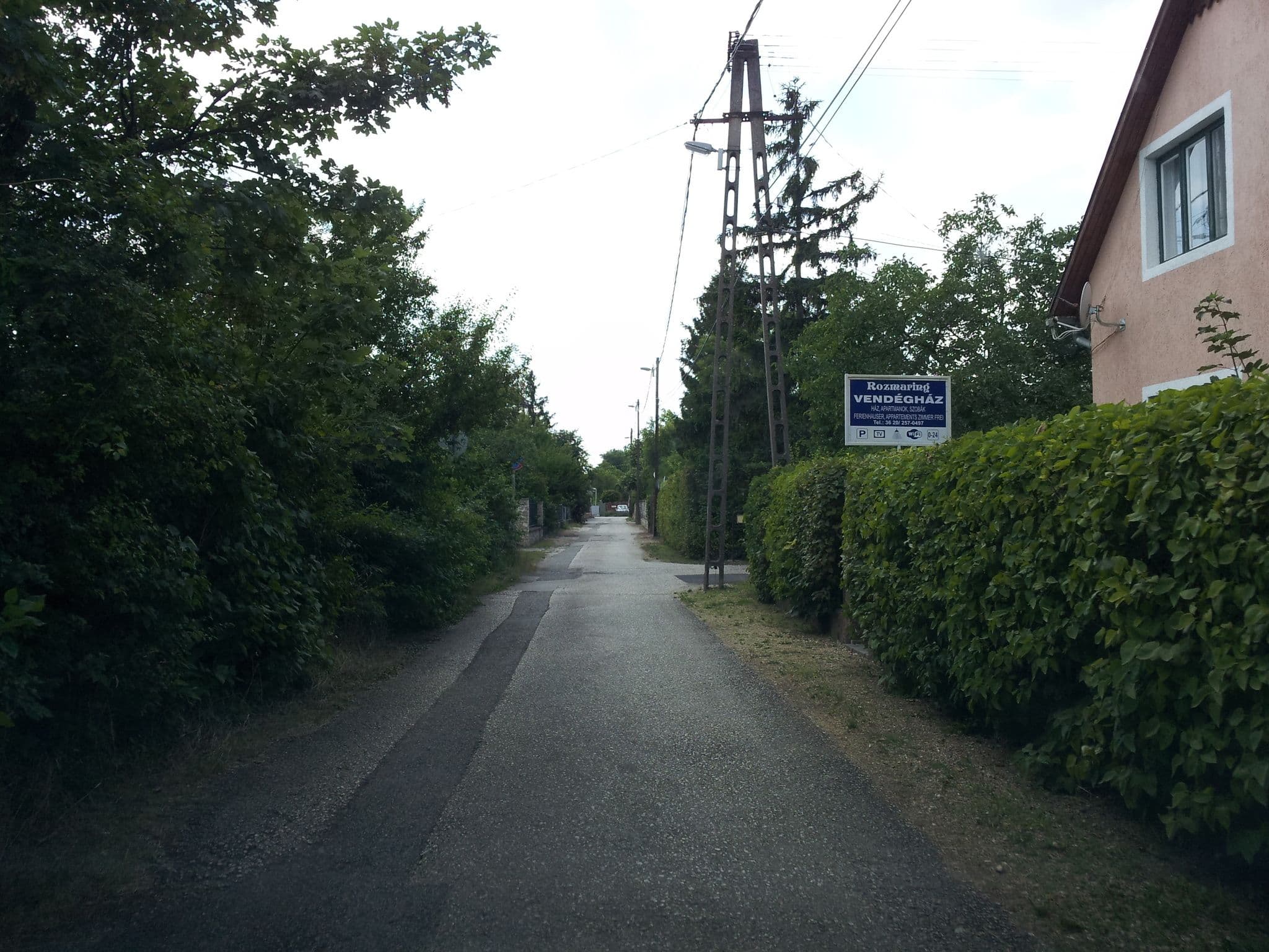 Street view near Rozmaring Vendégház, Csopak — © kolesajr (CC BY-SA · Mapillary)